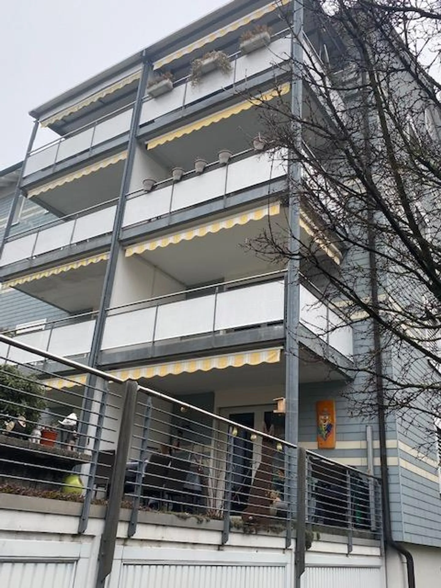 Bella appartamento di 3 stanze nel centro di Bottighofen - Foto 4 di 14