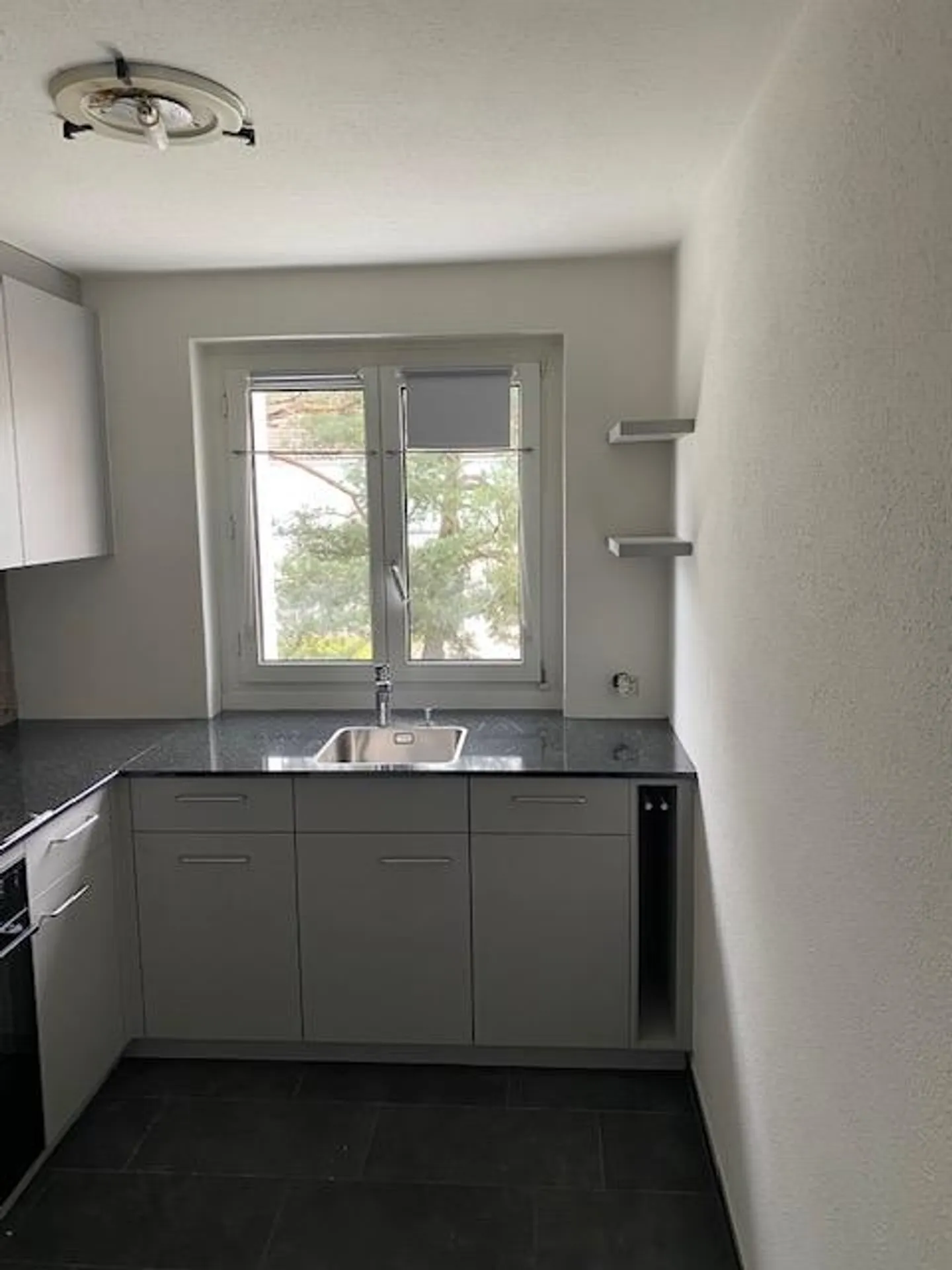 Bella appartamento di 3 stanze nel centro di Bottighofen - Foto 7 di 14