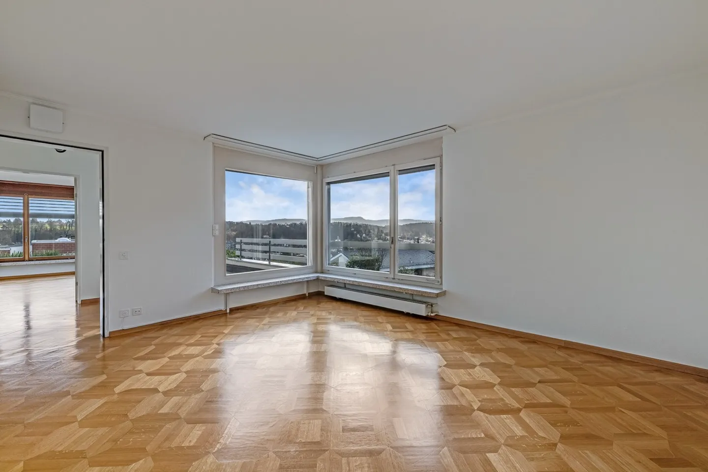 Charmante maison familiale à Binningen - Photo 13 sur 35