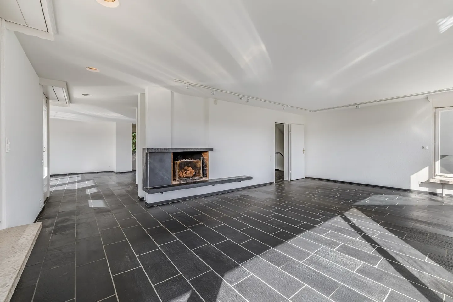 Charmante maison familiale à Binningen - Photo 8 sur 35