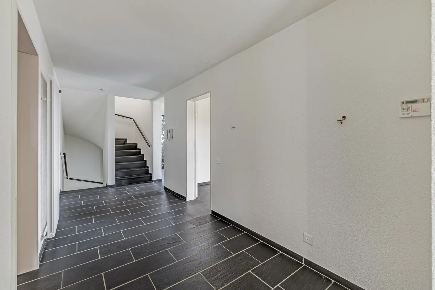 Charmante maison familiale à Binningen - Photo 9 sur 35