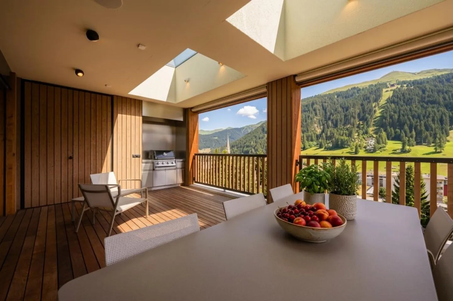 Appartamento esclusivo di 4,5 stanze con vista panoramica (residenza principale) - Foto 3 di 7
