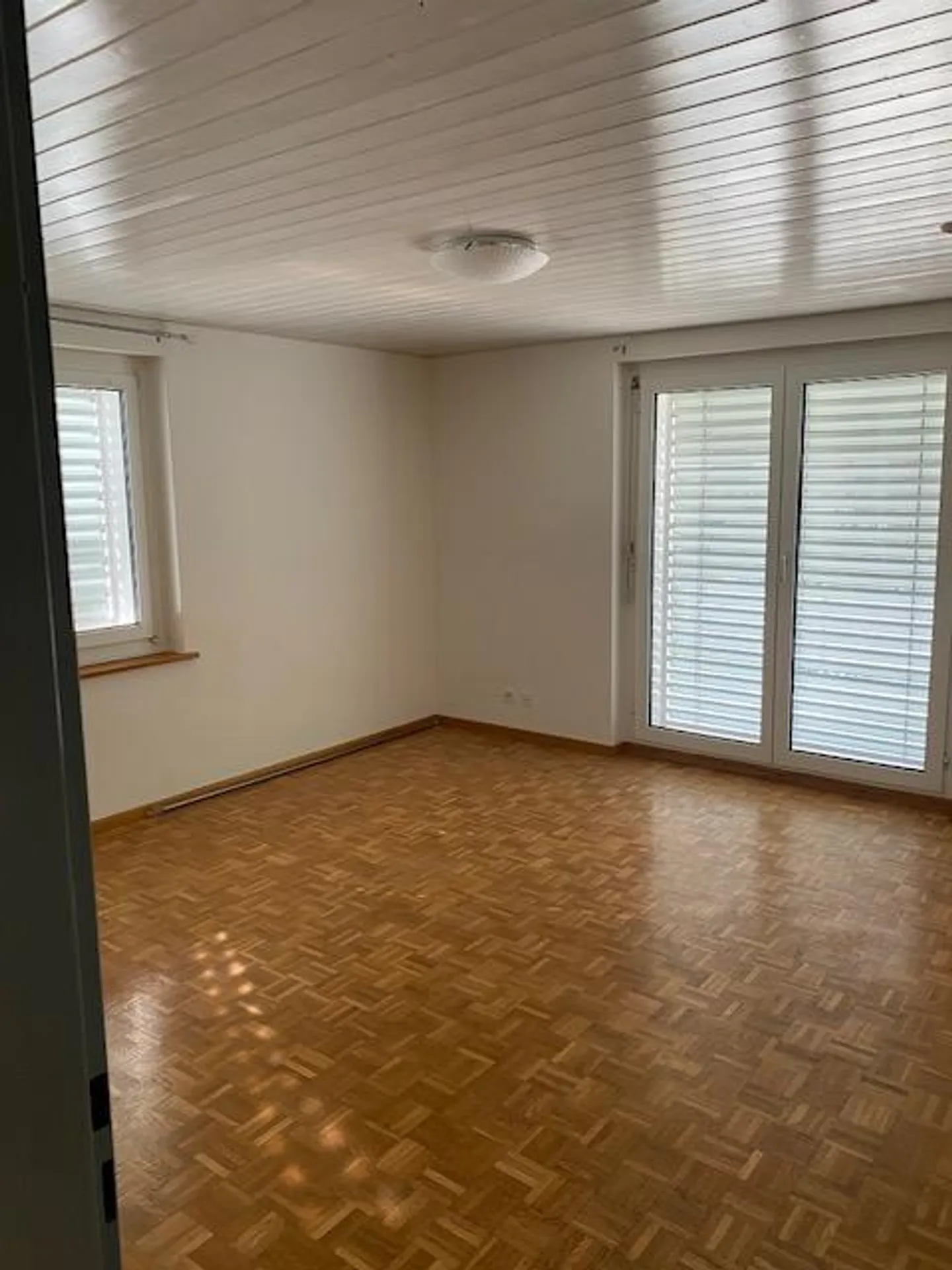 Bella appartamento di 3 stanze nel centro di Bottighofen - Foto 10 di 14