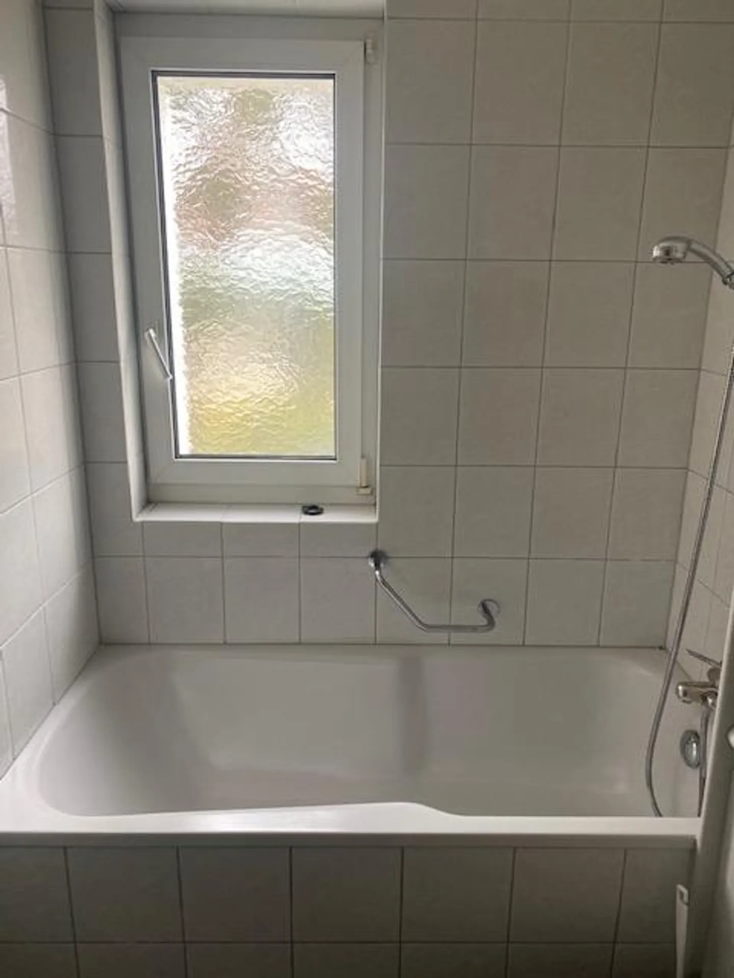 Bella appartamento di 3 stanze nel centro di Bottighofen - Foto 13 di 14