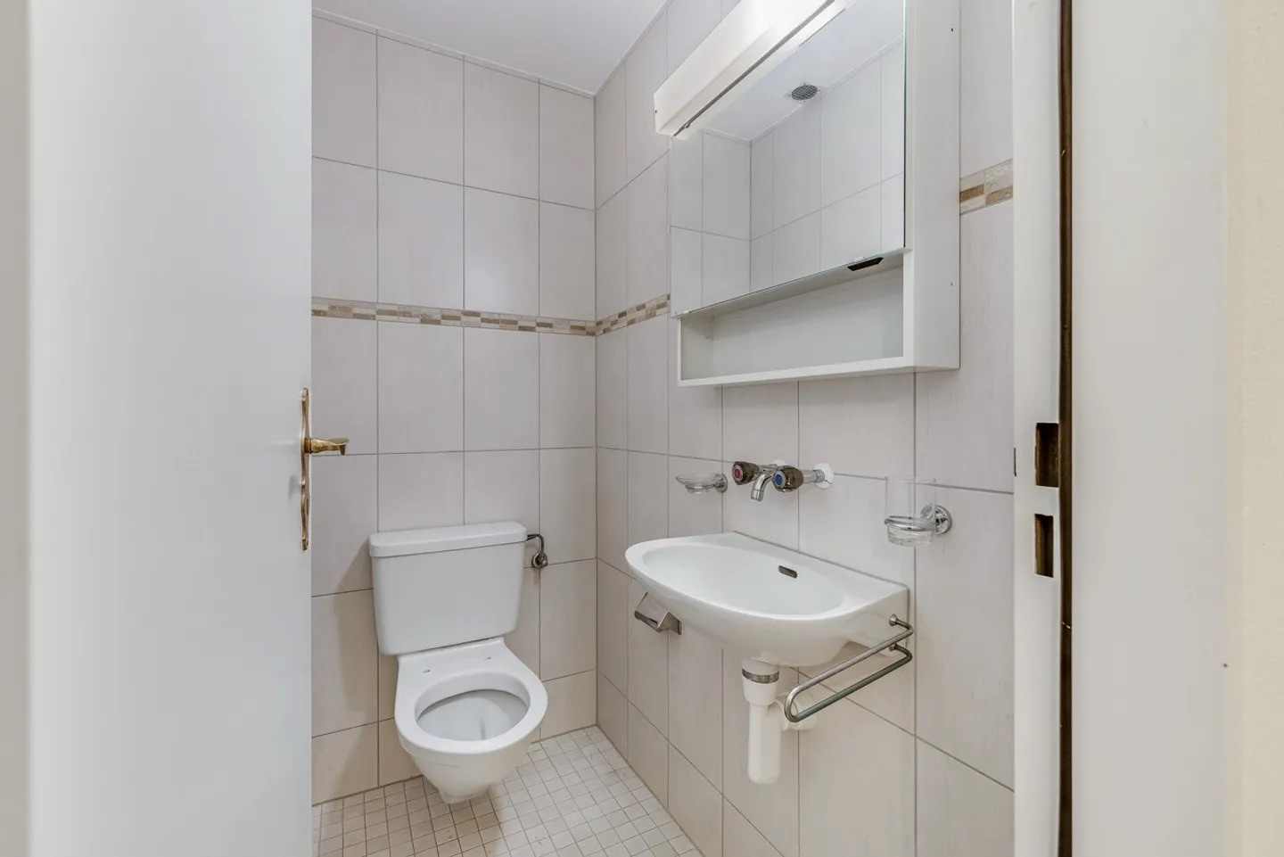 Charmante maison familiale à Binningen - Photo 23 sur 35