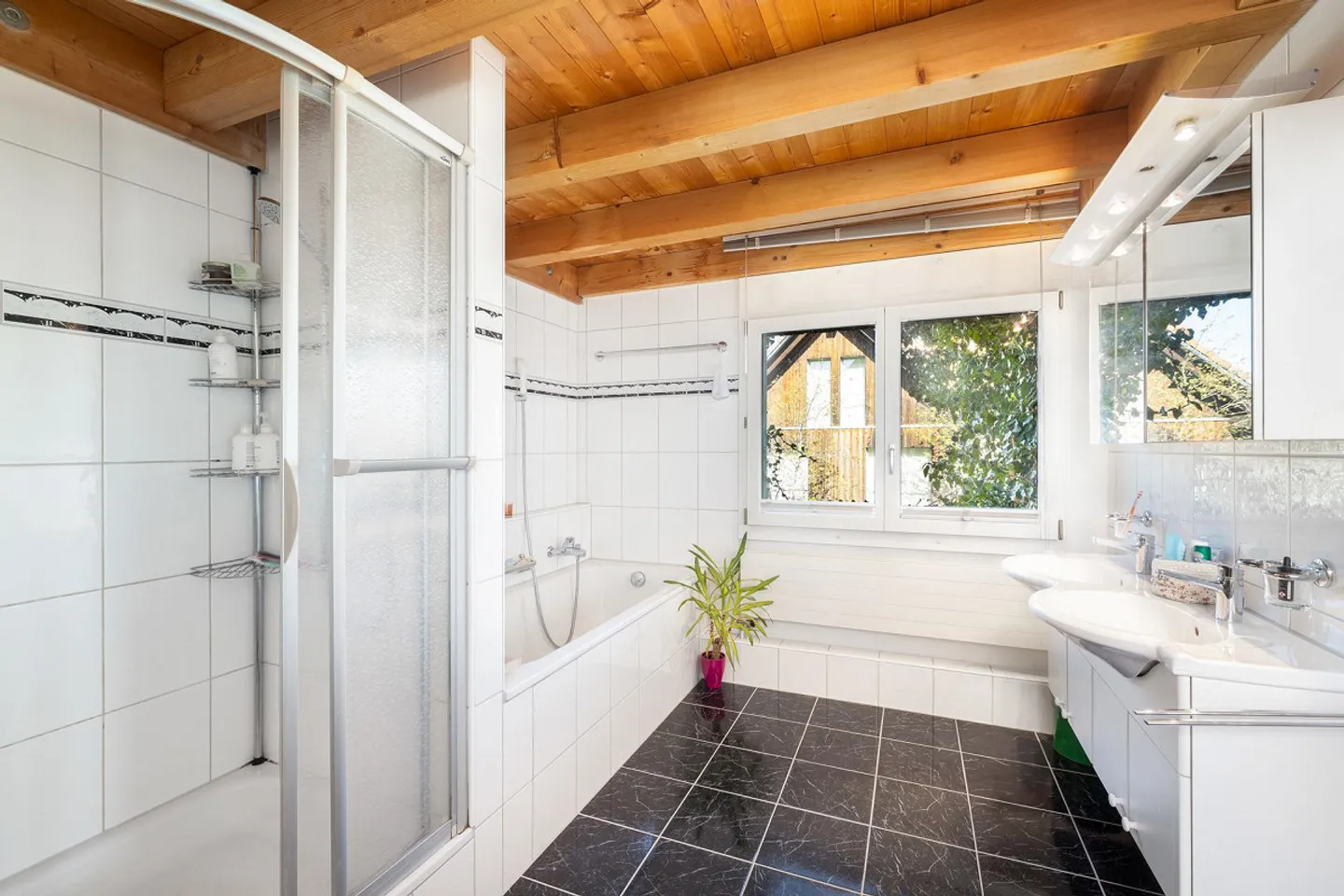 Il tuo rifugio nel verde - Casa bifamiliare con molto spazio - Foto 11 di 23