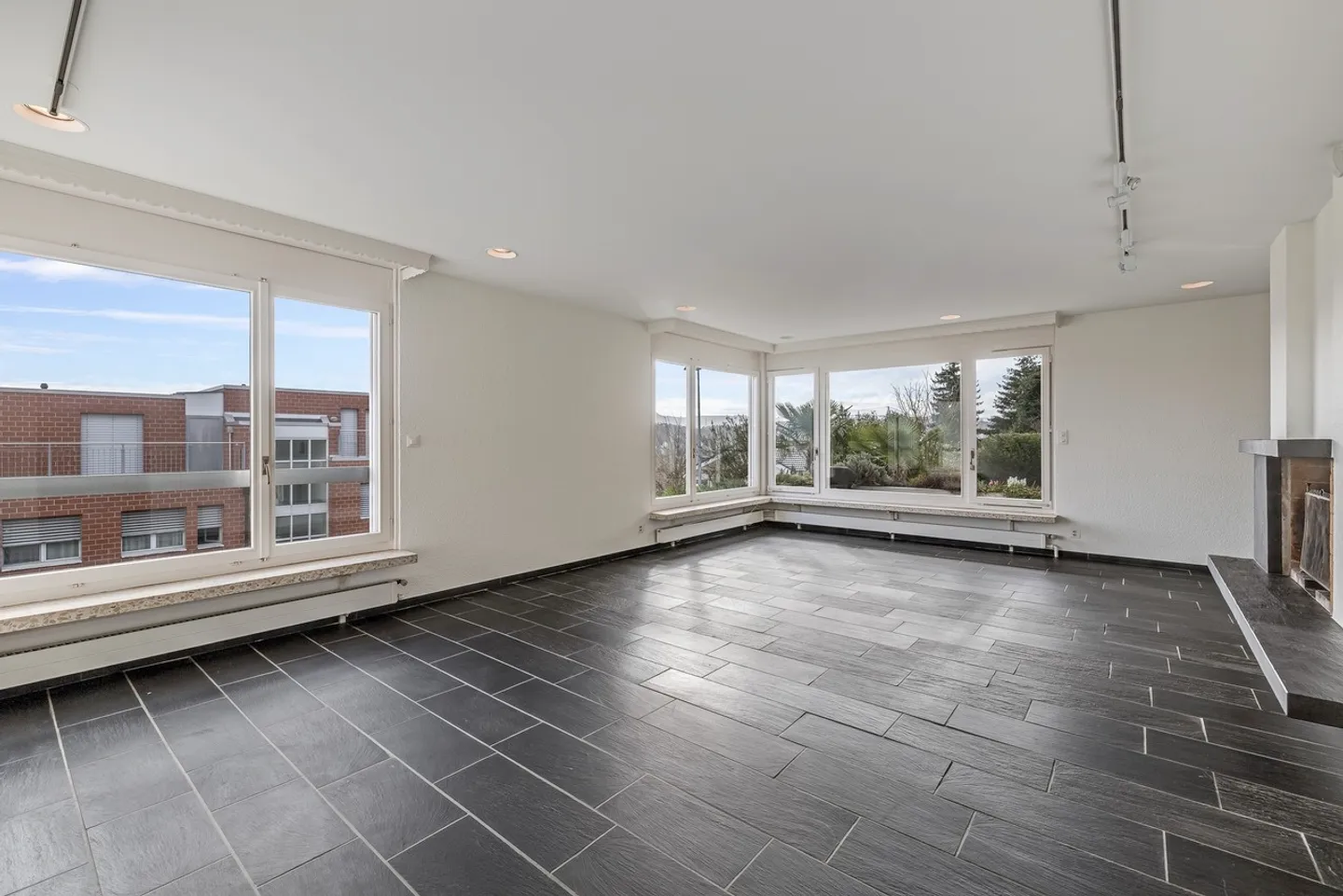 Charmante maison familiale à Binningen - Photo 28 sur 35