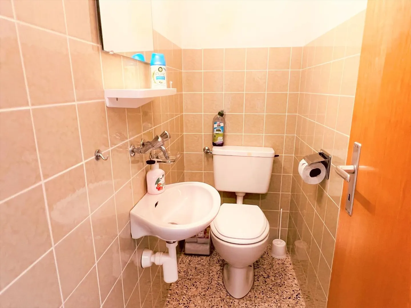 Zur Saison: Prächtiges 2.5-Zimmer-Wohnung – Geräumig und Hell – Gut gelegen – Schöne Aussicht – Ruhige Lage - Foto 10 von 13