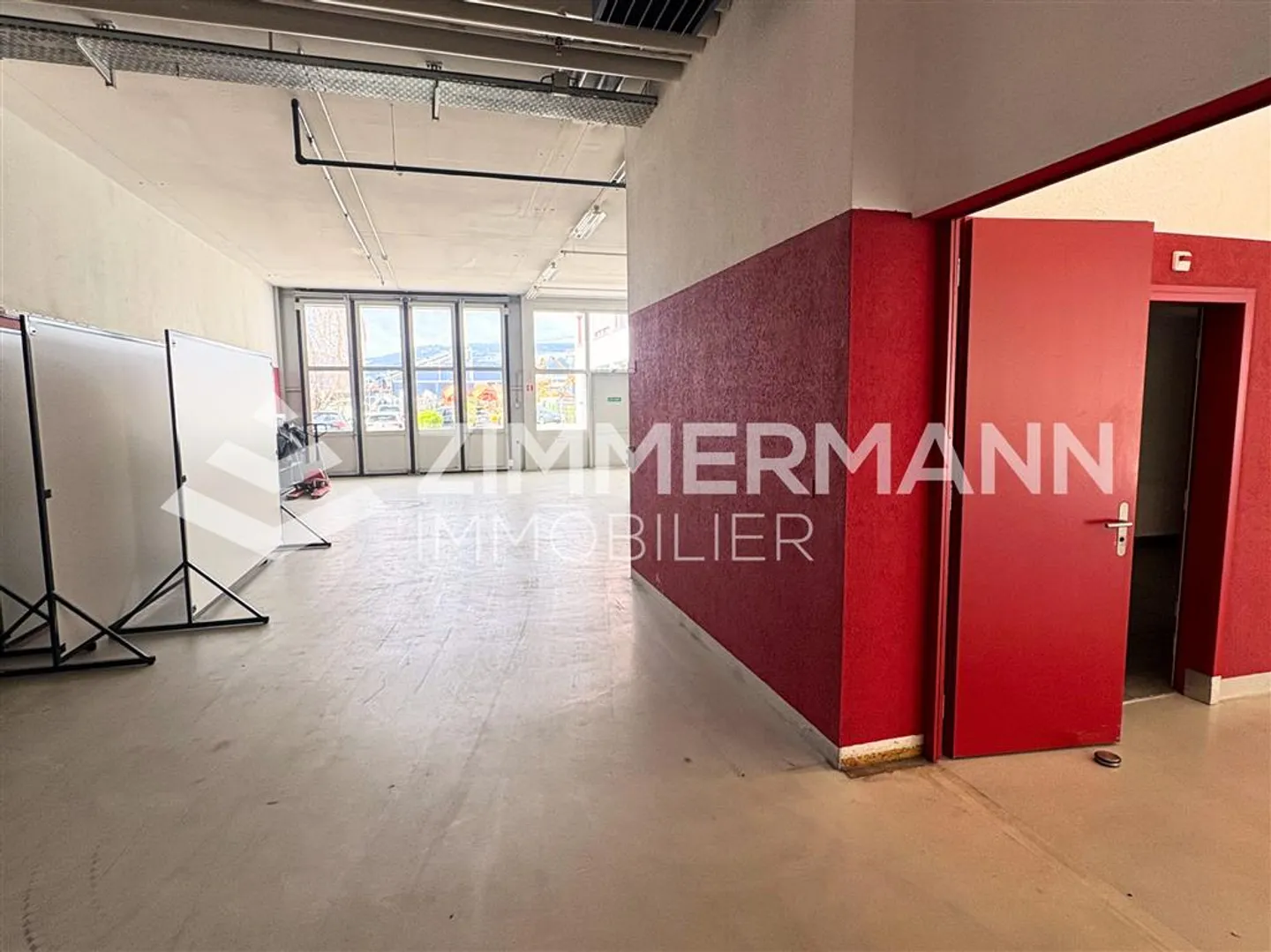 Premises,246 - Photo 3 of 4