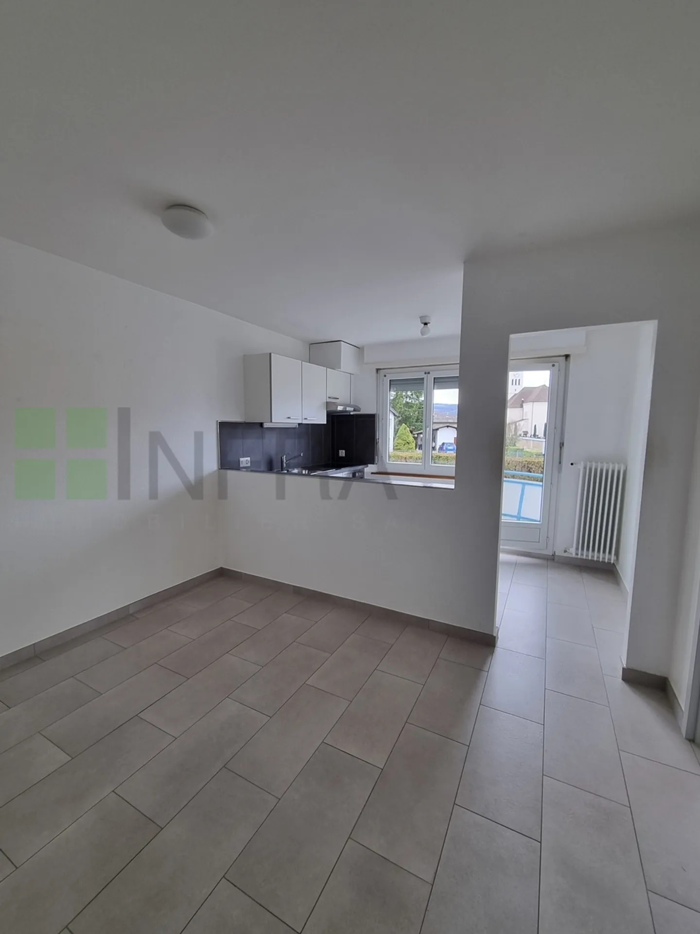 2.5 Room Apartment - Photo 5 of 11