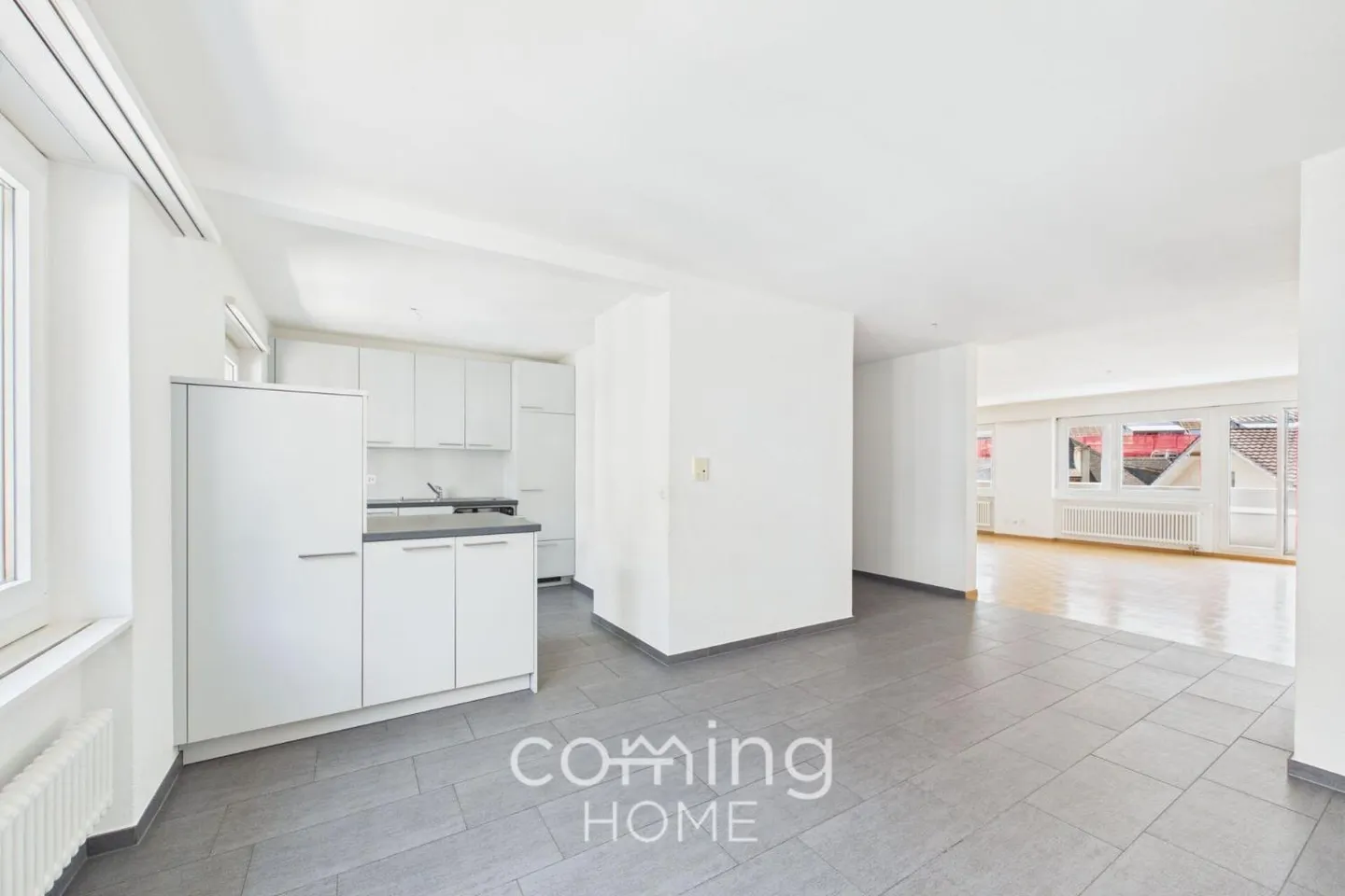 Appartement moderne de 4,5 pièces à Brig-Glis avec emplacement central - Photo 1 sur 12