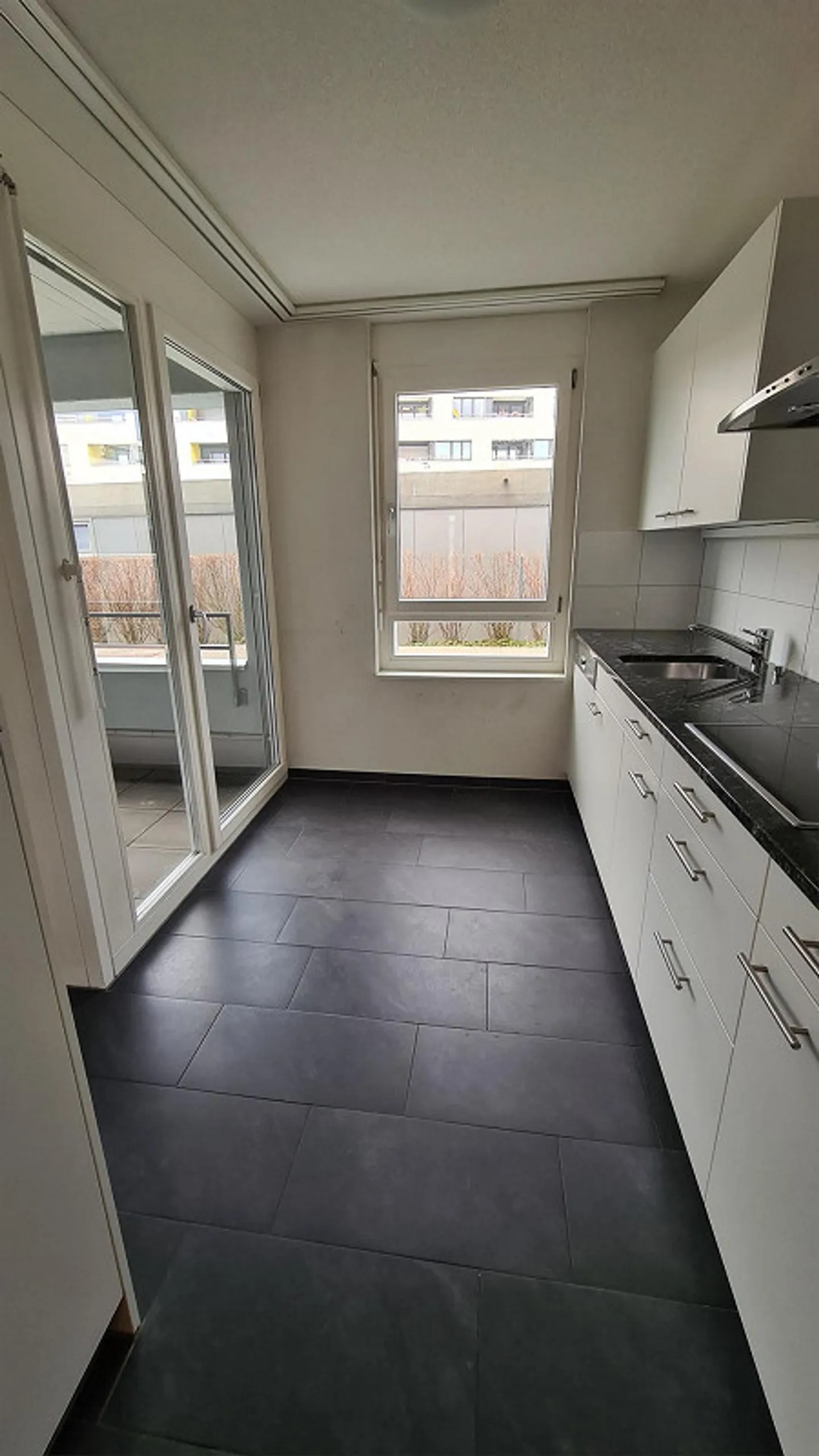Appartement 3,5 pièces dans le beau Liebefeld - Photo 9 sur 13