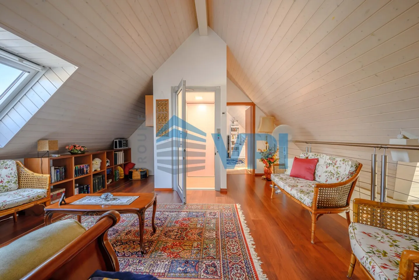 Luxuriöse 6.5-Zimmer-Wohnung + Küche - Foto 4 di 9