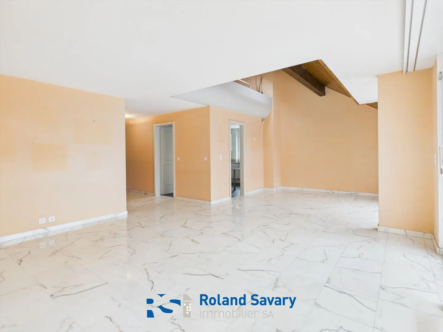 Pully 7.5 pièces en duplex - Photo 5 sur 13