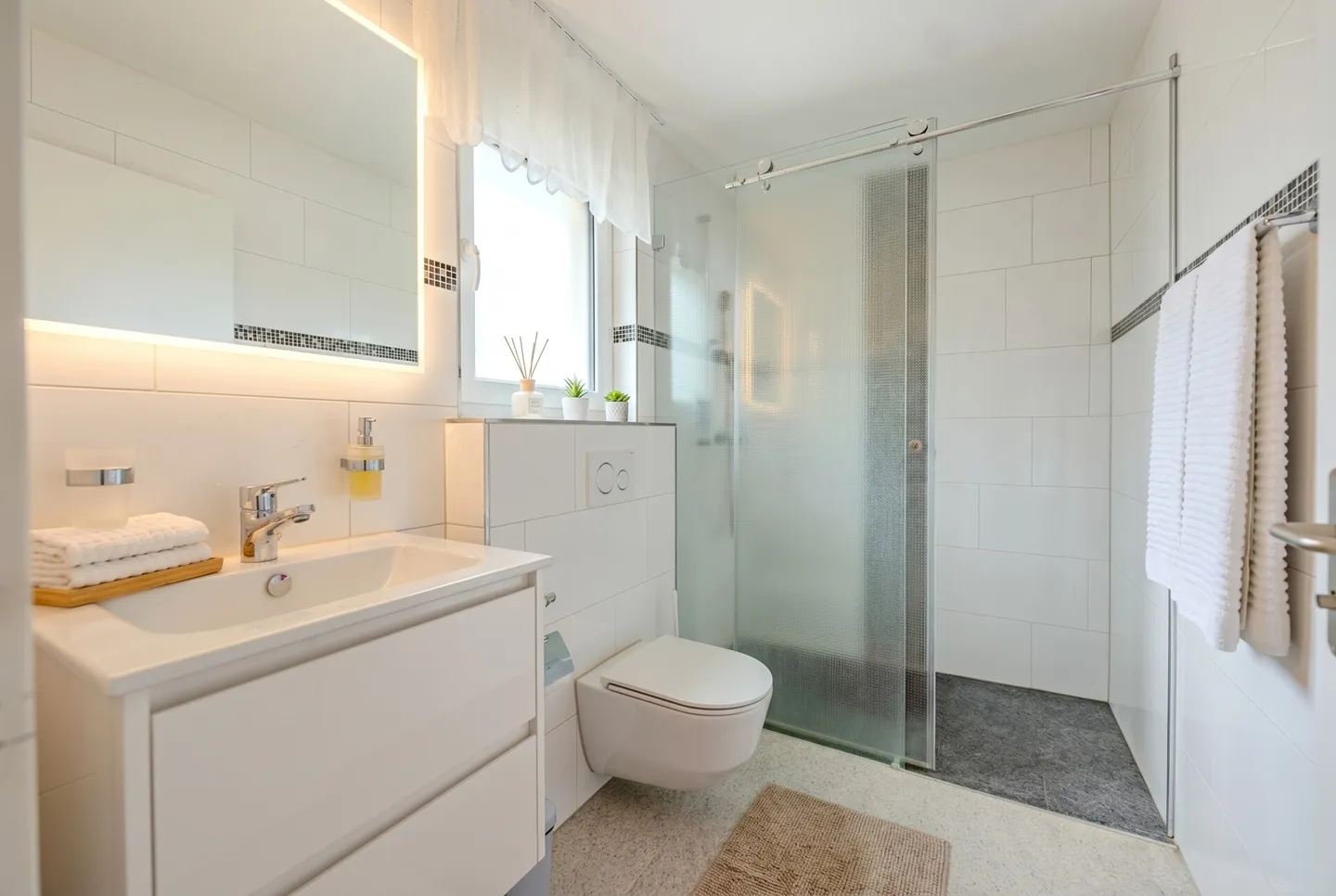 Modernes Einfamilienhaus - Foto 16 von 24