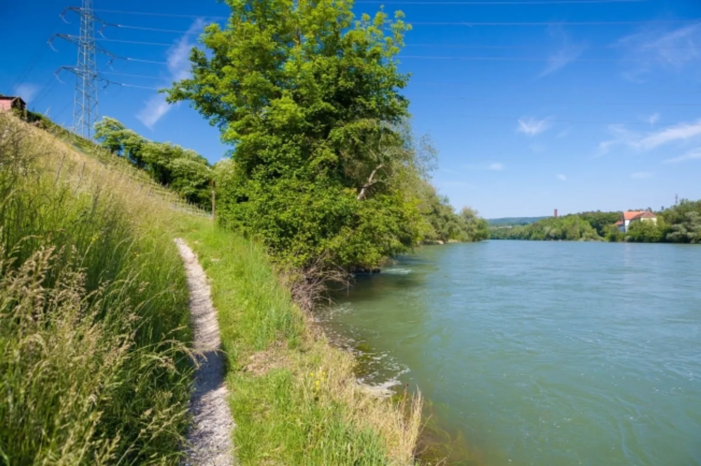 Attico lussuoso di 4,5 stanze con grande terrazza a Böttstein - Foto 6 di 13