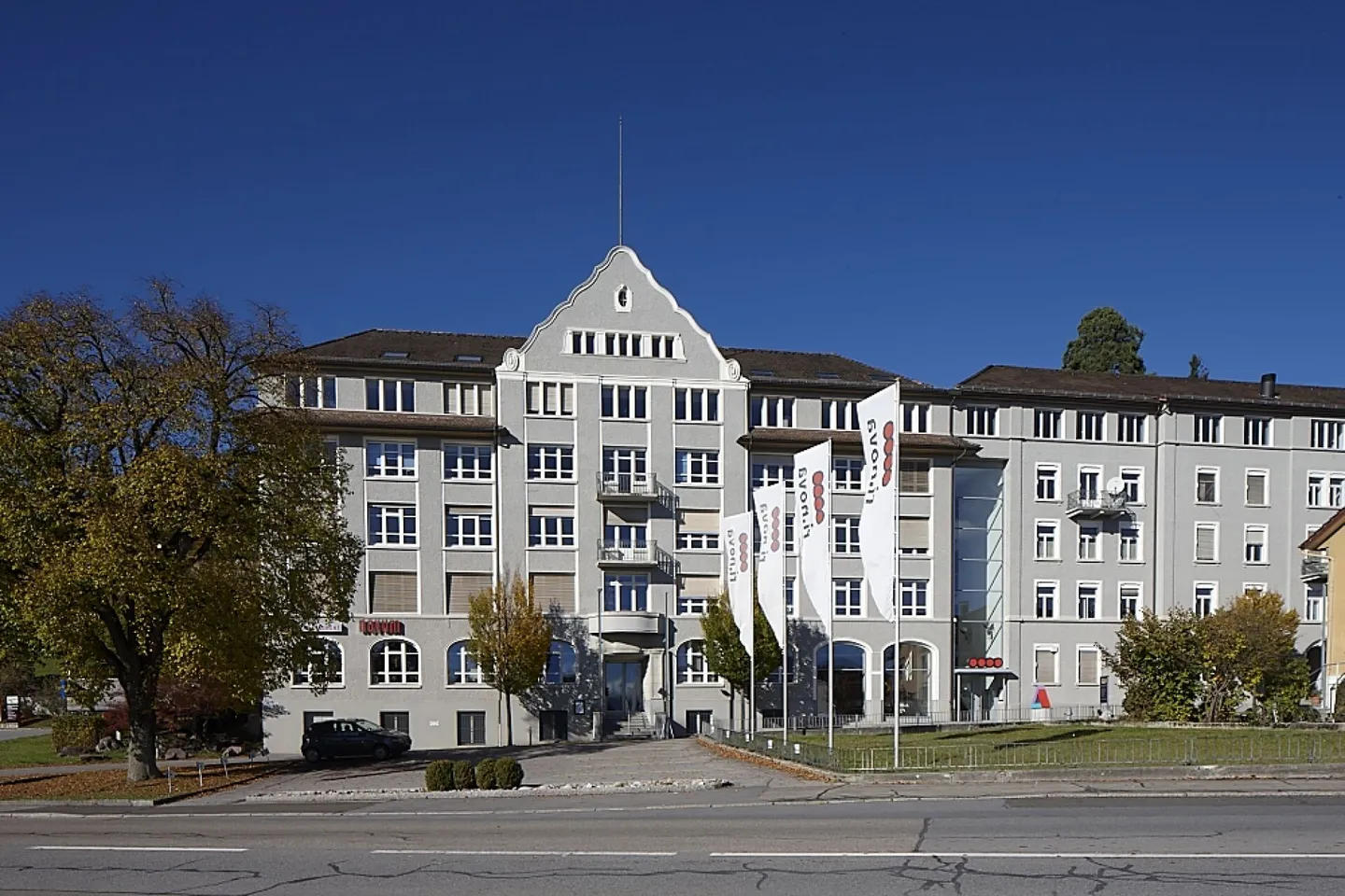 Your new workplace in Rebstein - Photo 1 of 6