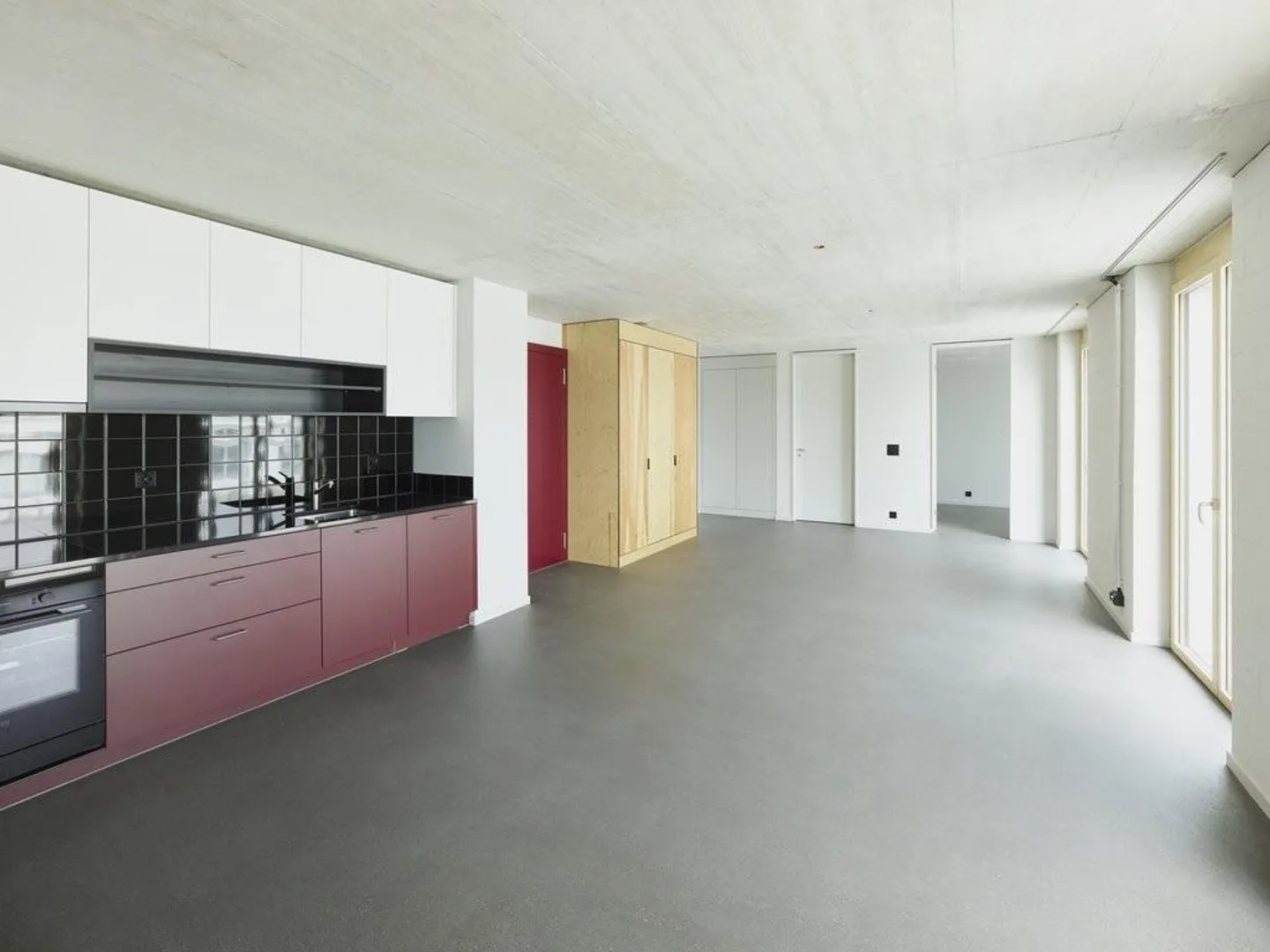 Wellness Oasis: Move into a modern penthouse apartment in a top location - Photo 3 of 7