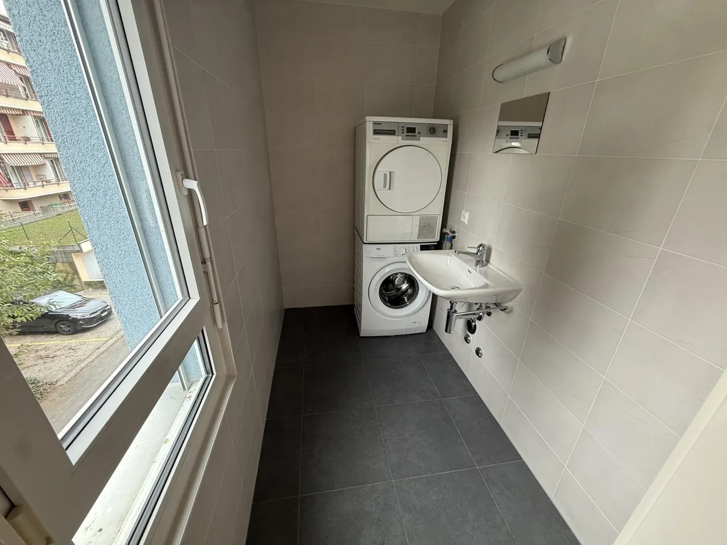 Magnifico appartamento di 4.5 locali in perfette condizioni nel cuore di Prilly - Foto 8 di 10