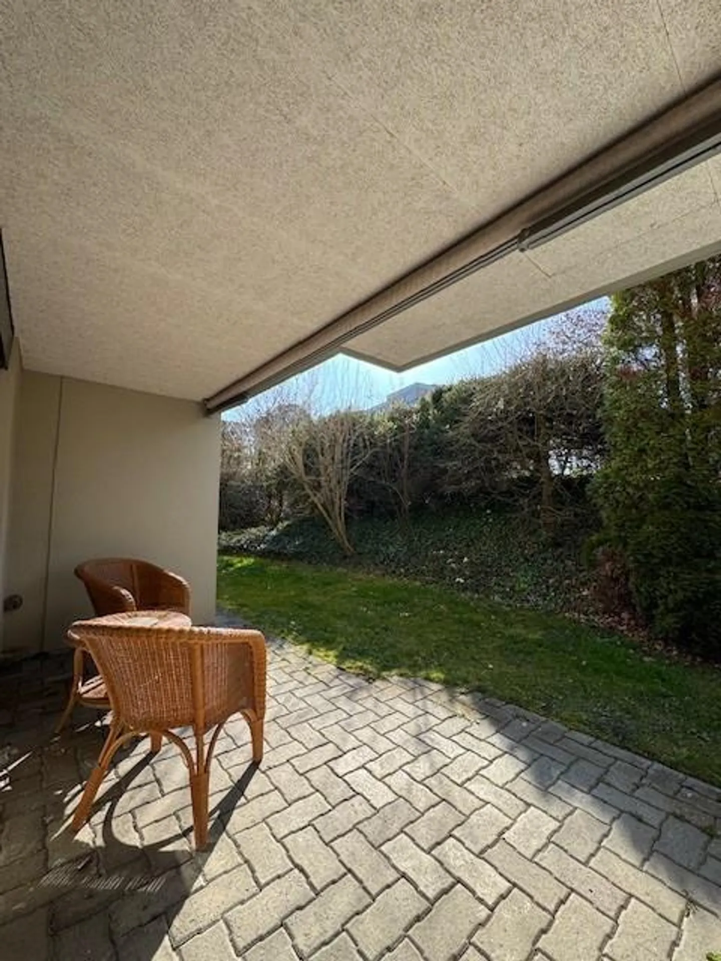 Locali commerciali attraenti in una posizione ben sviluppata - versatili n... - Foto 5 di 6