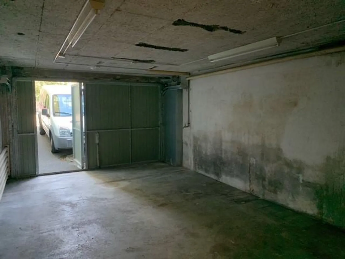 Espaces de stockage spacieux avec garage à louer dans le quartier de Wesemlin - Photo 1 sur 10