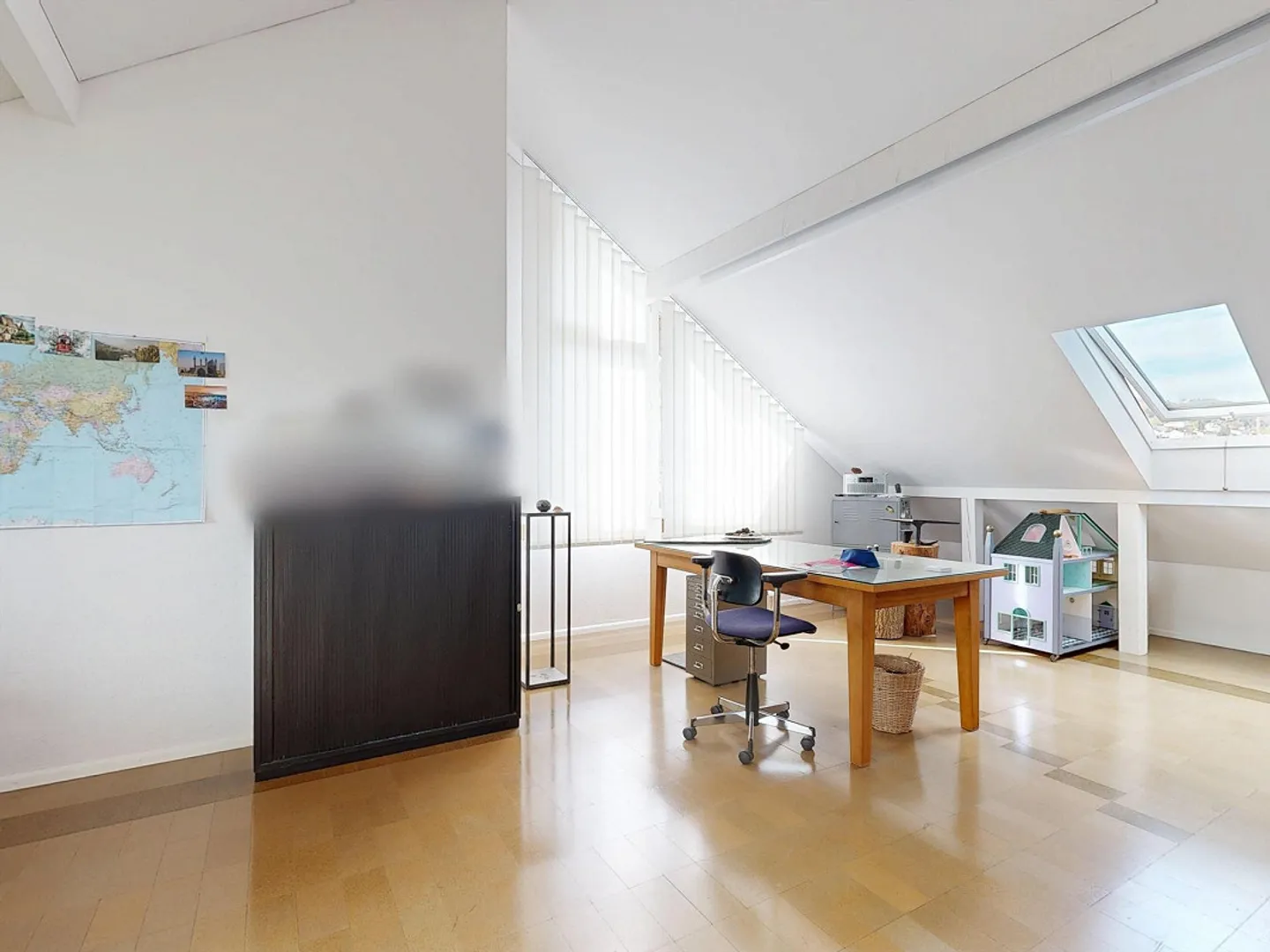 Maison familiale jumelée spacieuse de 6,5 pièces avec beau jardin - Photo 11 sur 18