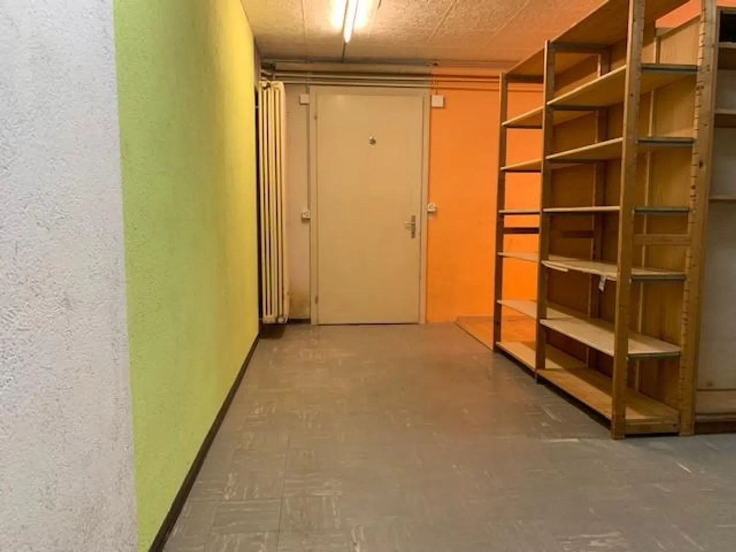 Espaces de stockage spacieux avec garage à louer dans le quartier de Wesemlin - Photo 6 sur 10