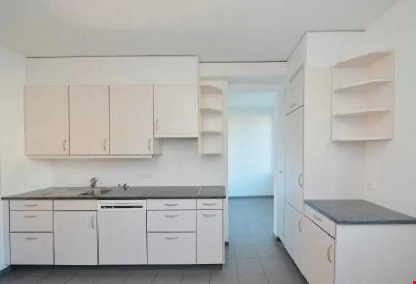 Grosszügige Wohnung mit Garten - Foto 4 von 12