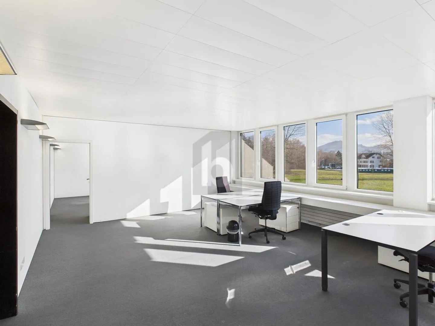 MODERNE, CENTRAL ET HAUT DE GAMME - Photo 2 sur 6