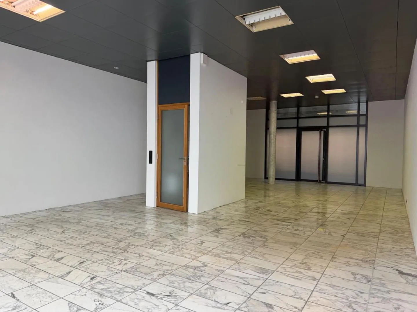 Spazio commerciale - Foto 3 di 5