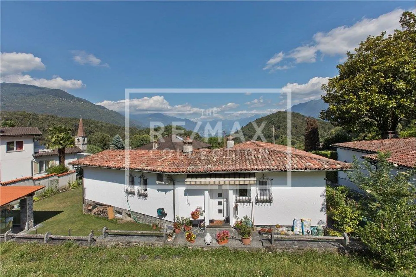 Maison avec un aperçu du lac - Photo 12 sur 13