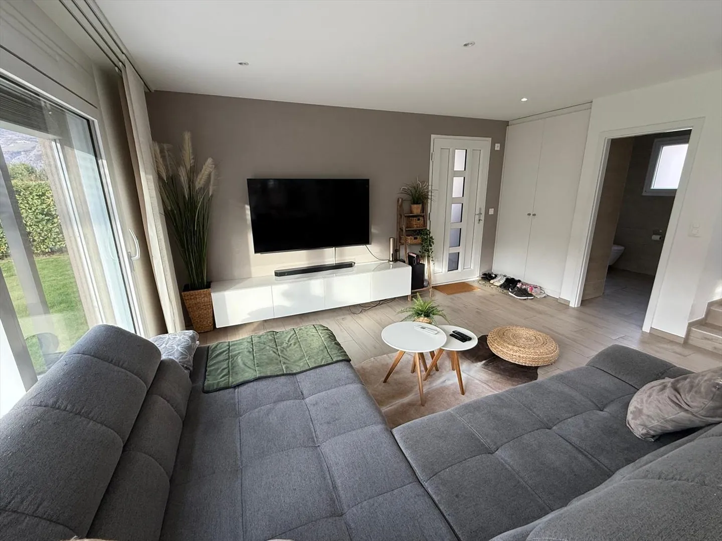 Villa - Foto 3 von 12