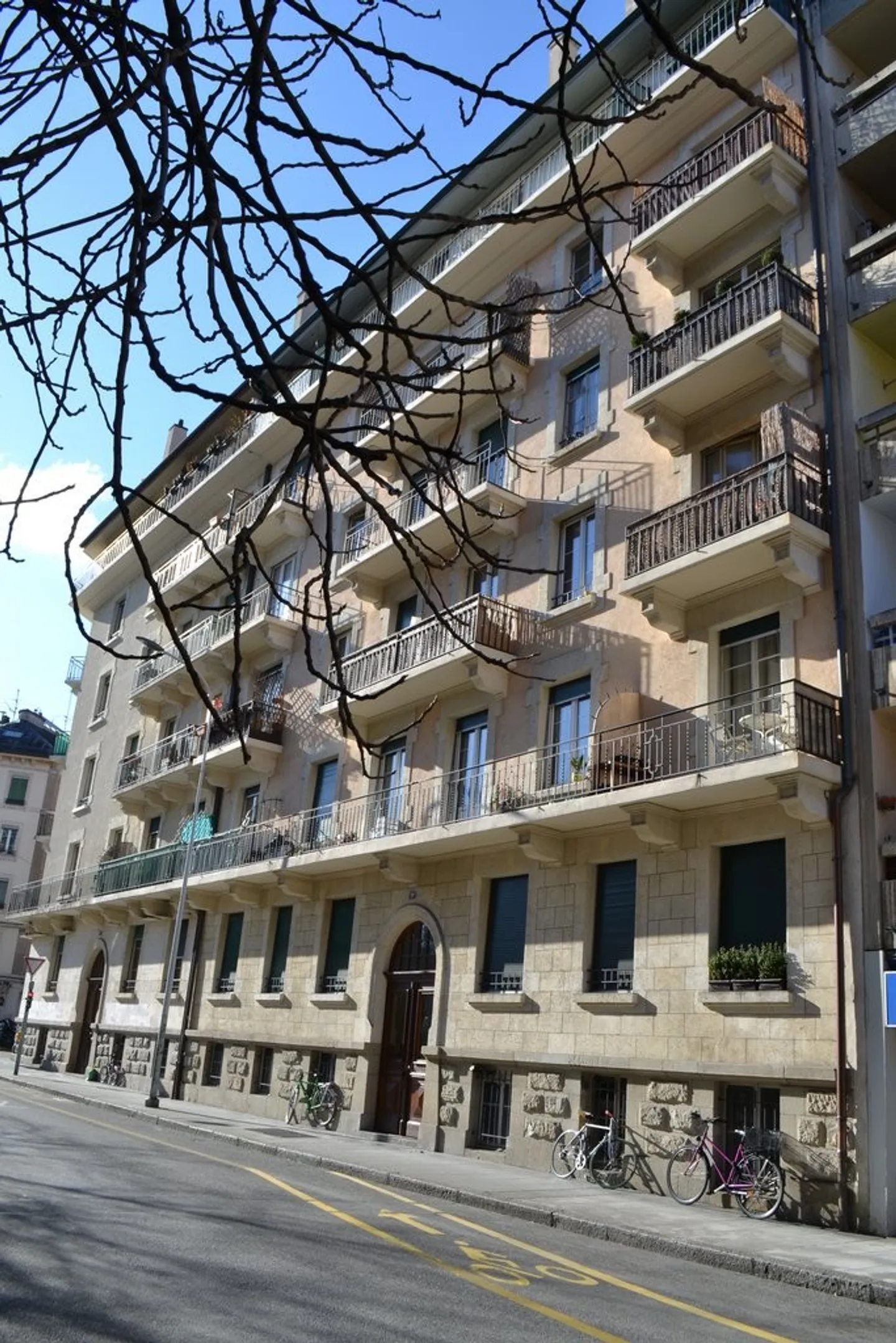 3,5-Zimmer-Wohnung in Carouge - Foto 1 von 2