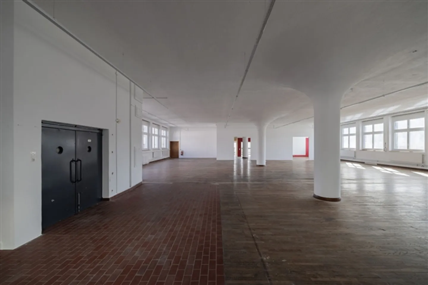 Charmante Gewerbefläche - Foto 2 von 13