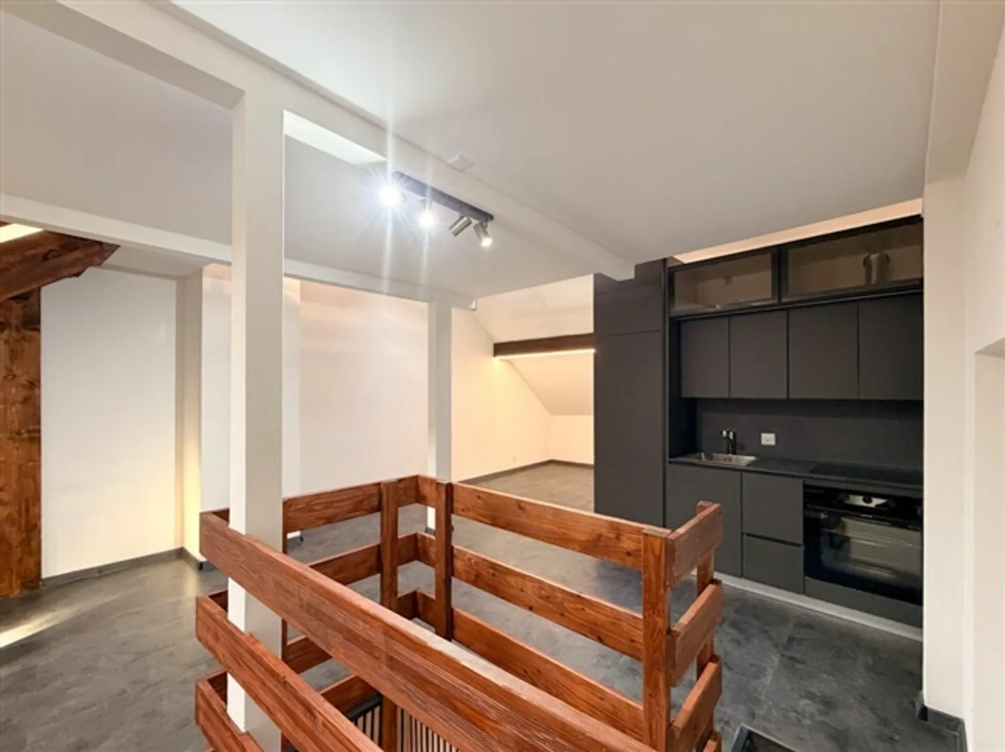 In affitto: Casa adiacente con 6,5 stanze - Foto 18 di 20