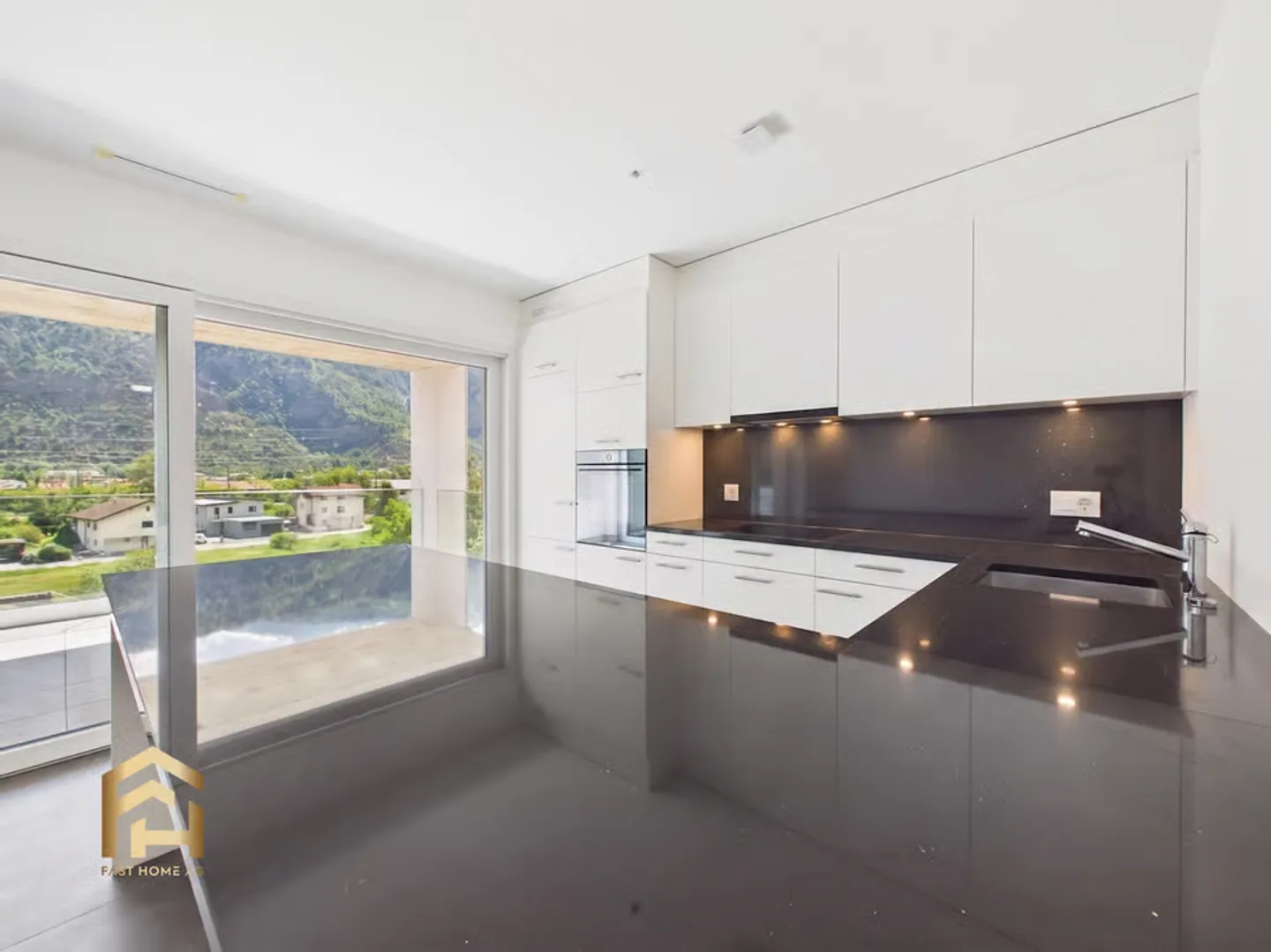 First occupancy in Raron spacious 5.5-room apartment with a wide view - Photo 4 of 13