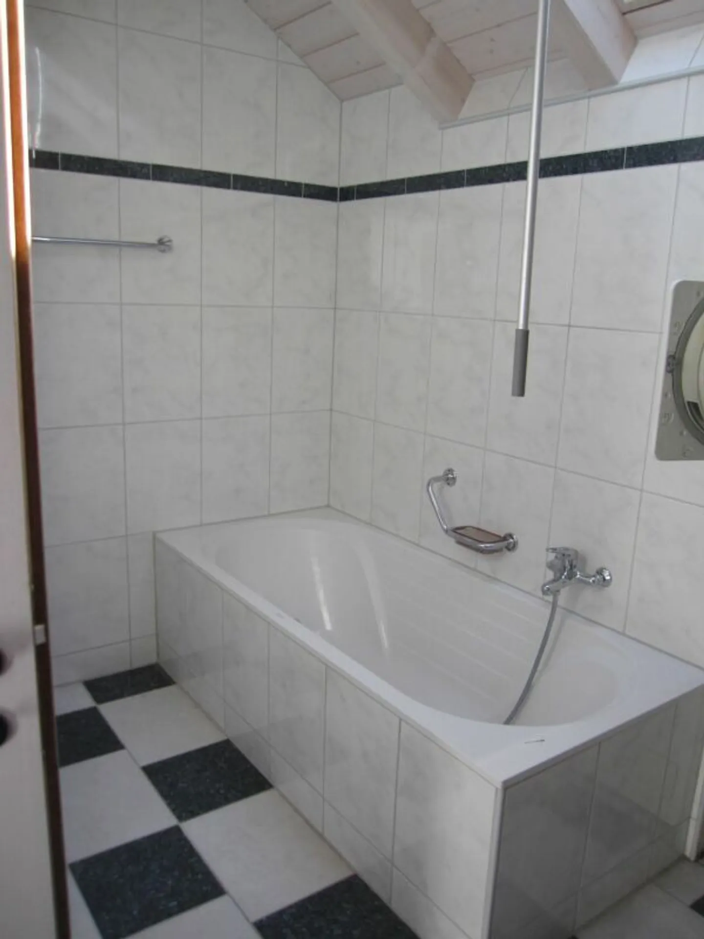 Attico spazioso di 4,5 stanze - Foto 10 di 11