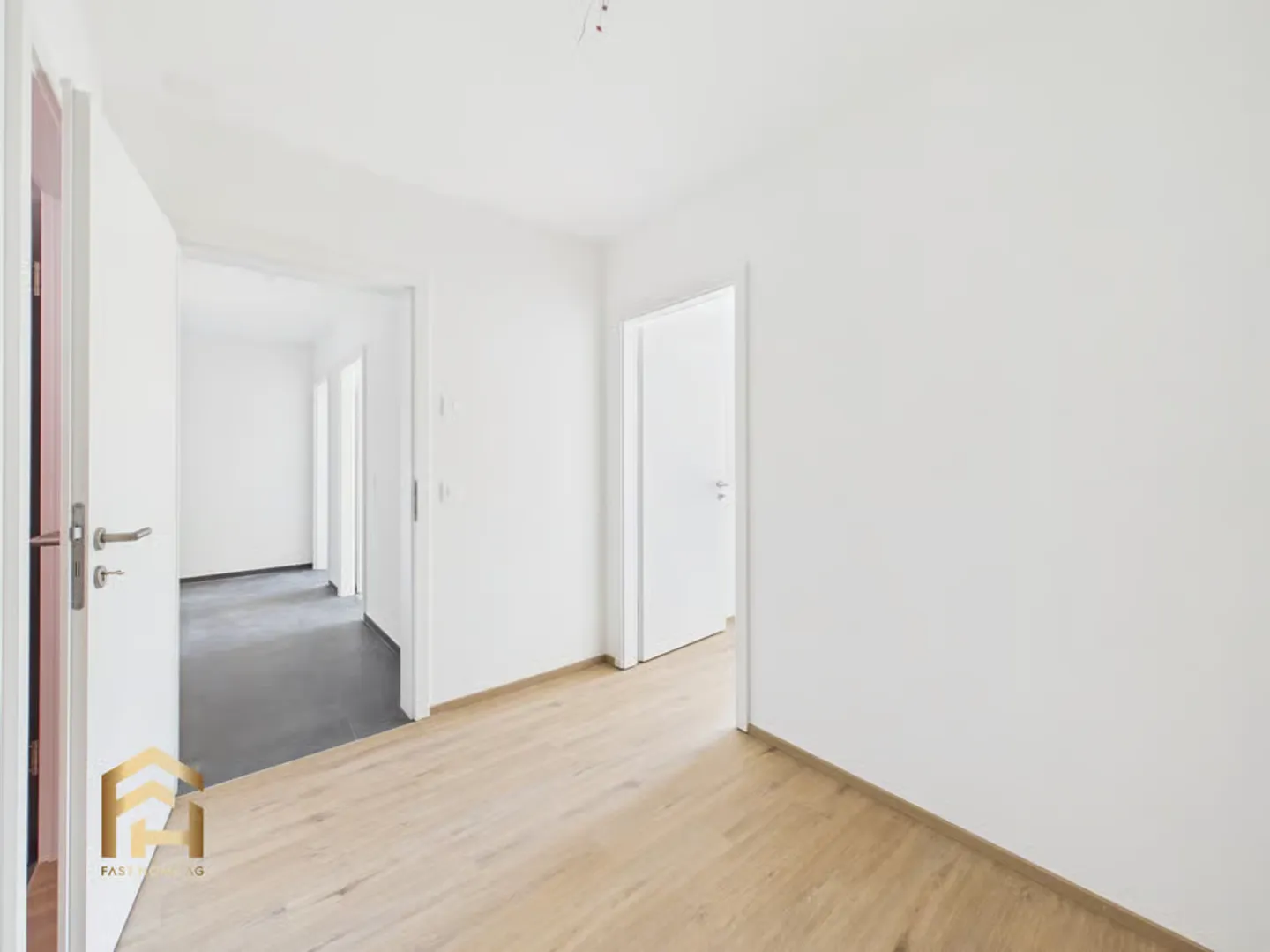 First occupancy in Raron spacious 5.5-room apartment with a wide view - Photo 12 of 13