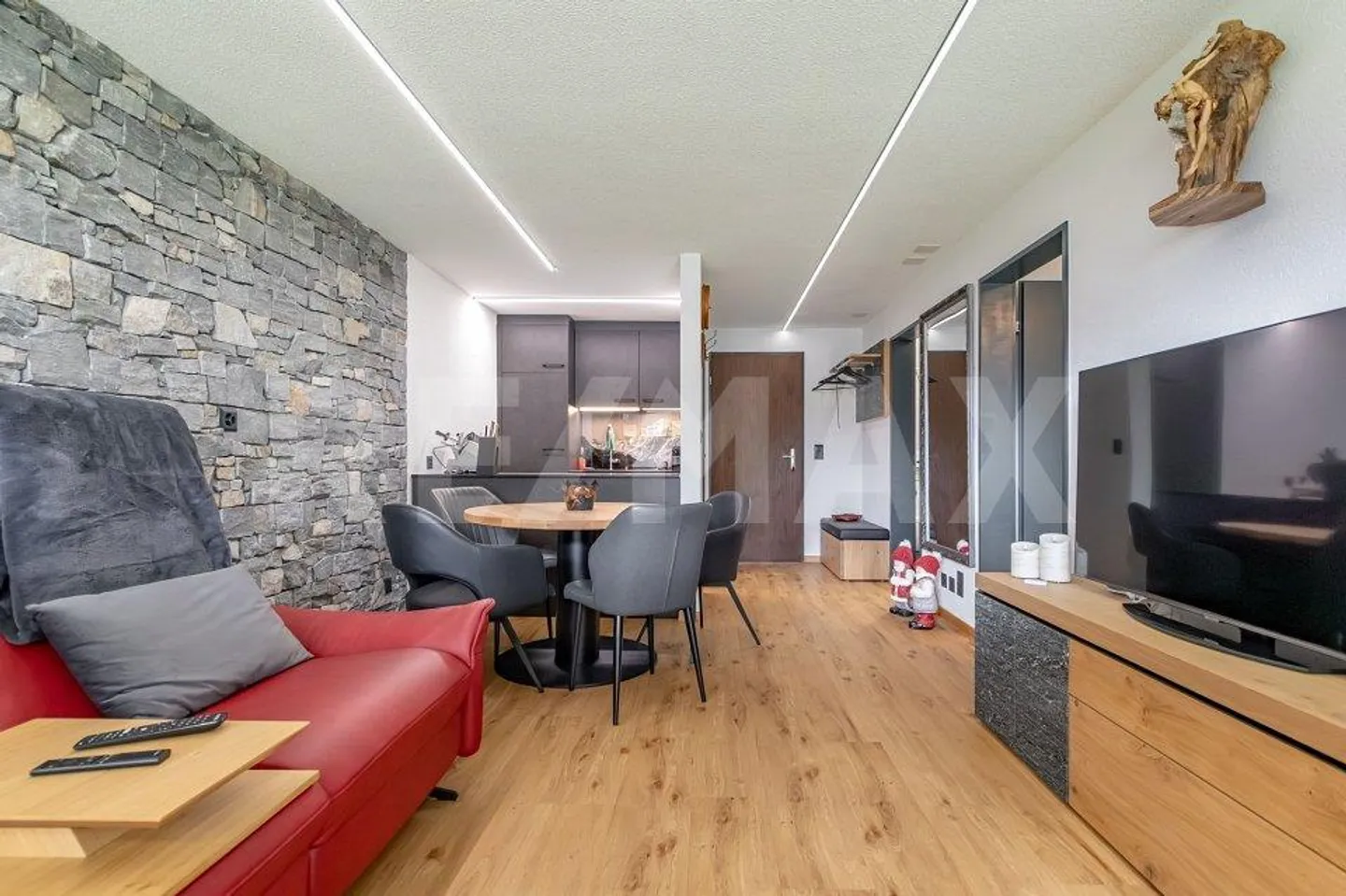 Very nice apartment in the heart of Grächen. - Photo 3 of 8