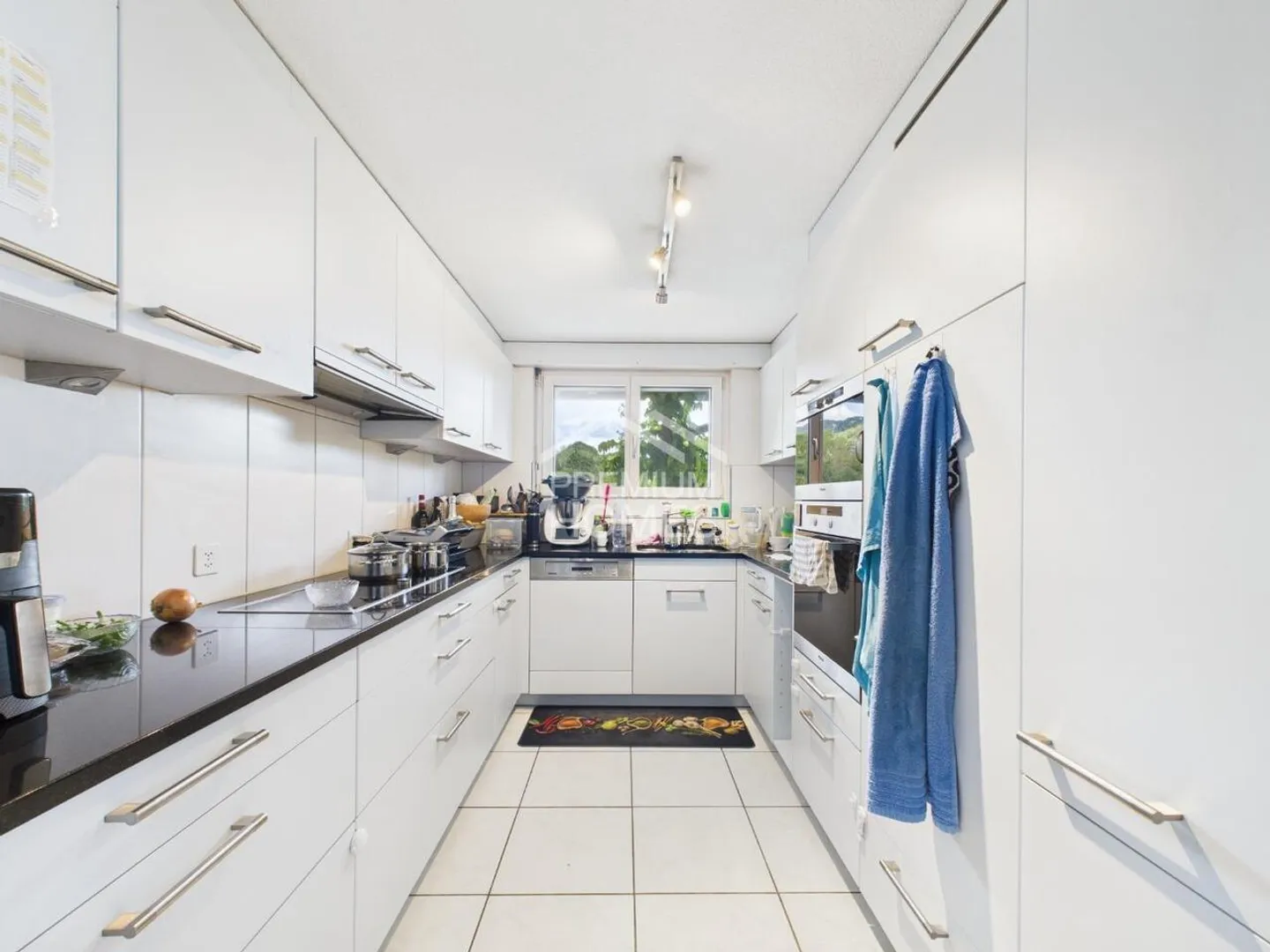 Space, Nature, Exclusivity - Photo 3 of 13