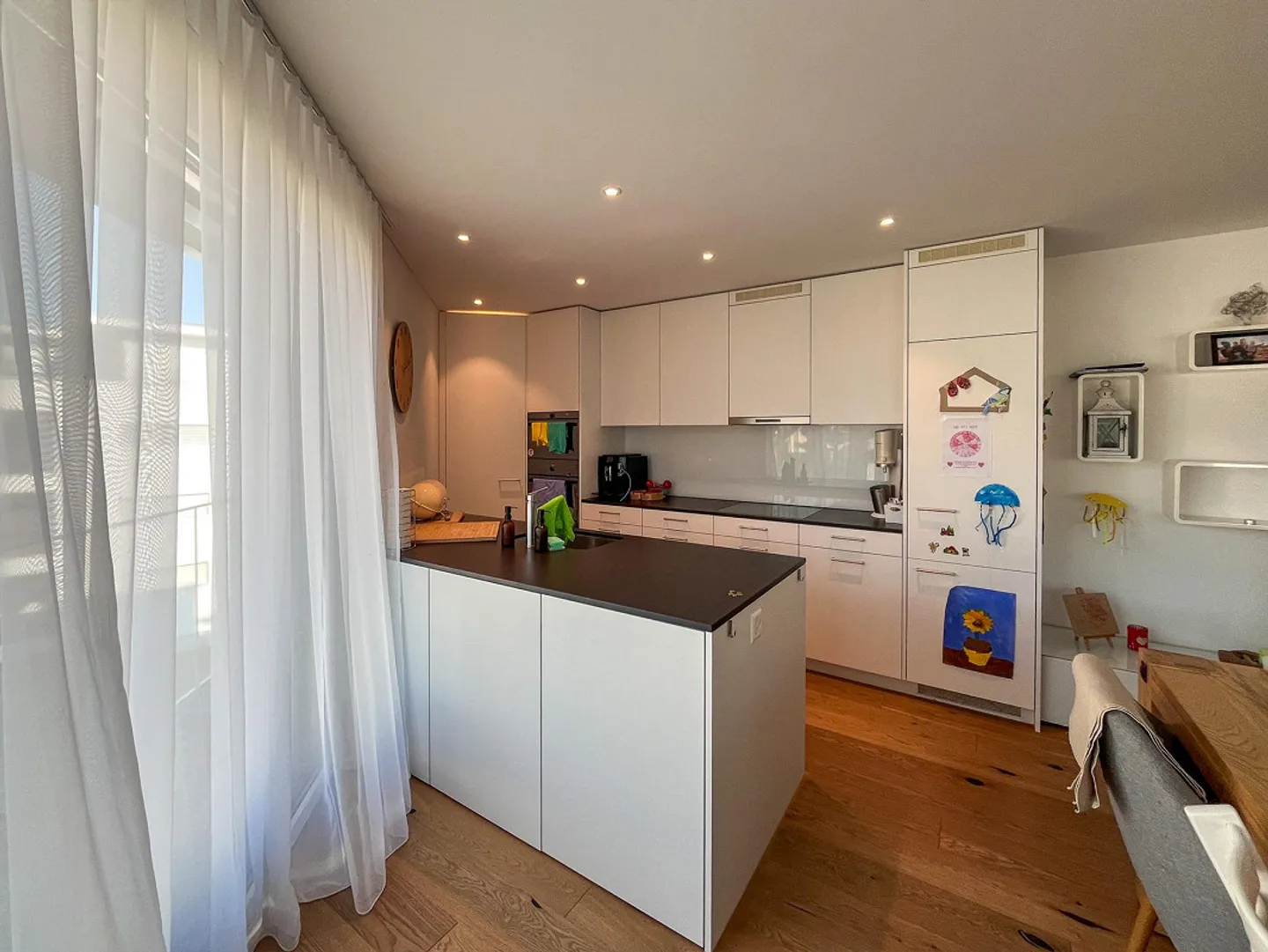 Appartamento 4½ locali in un ambiente residenziale piacevole - Foto 4 di 11
