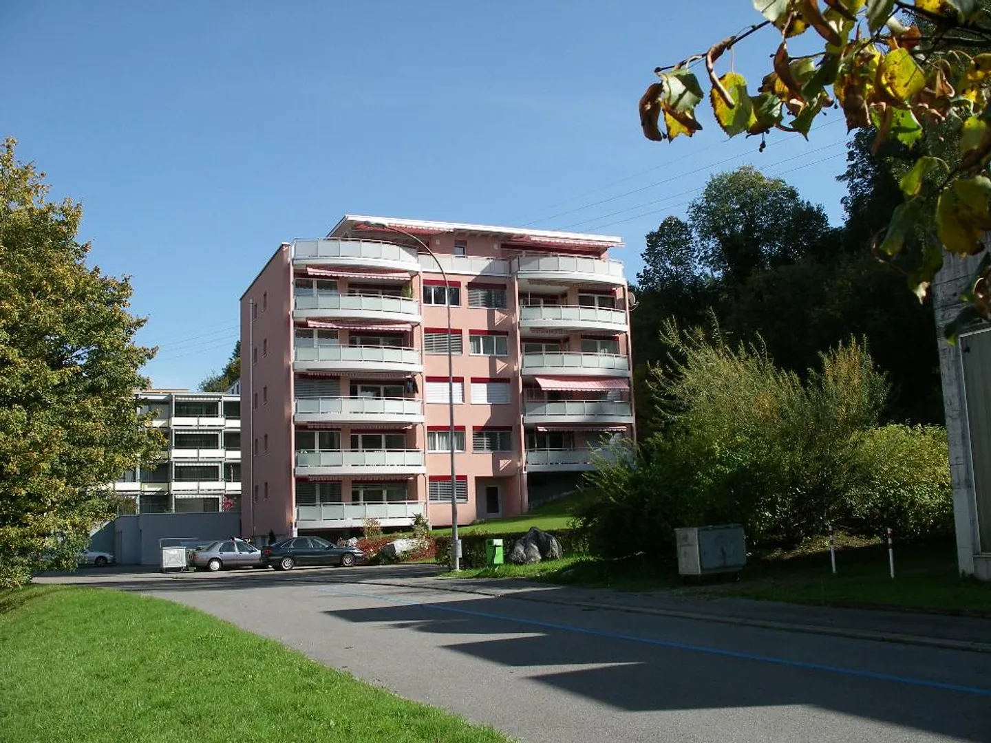 Appartamento tranquillo con grande balcone - Foto 1 di 12