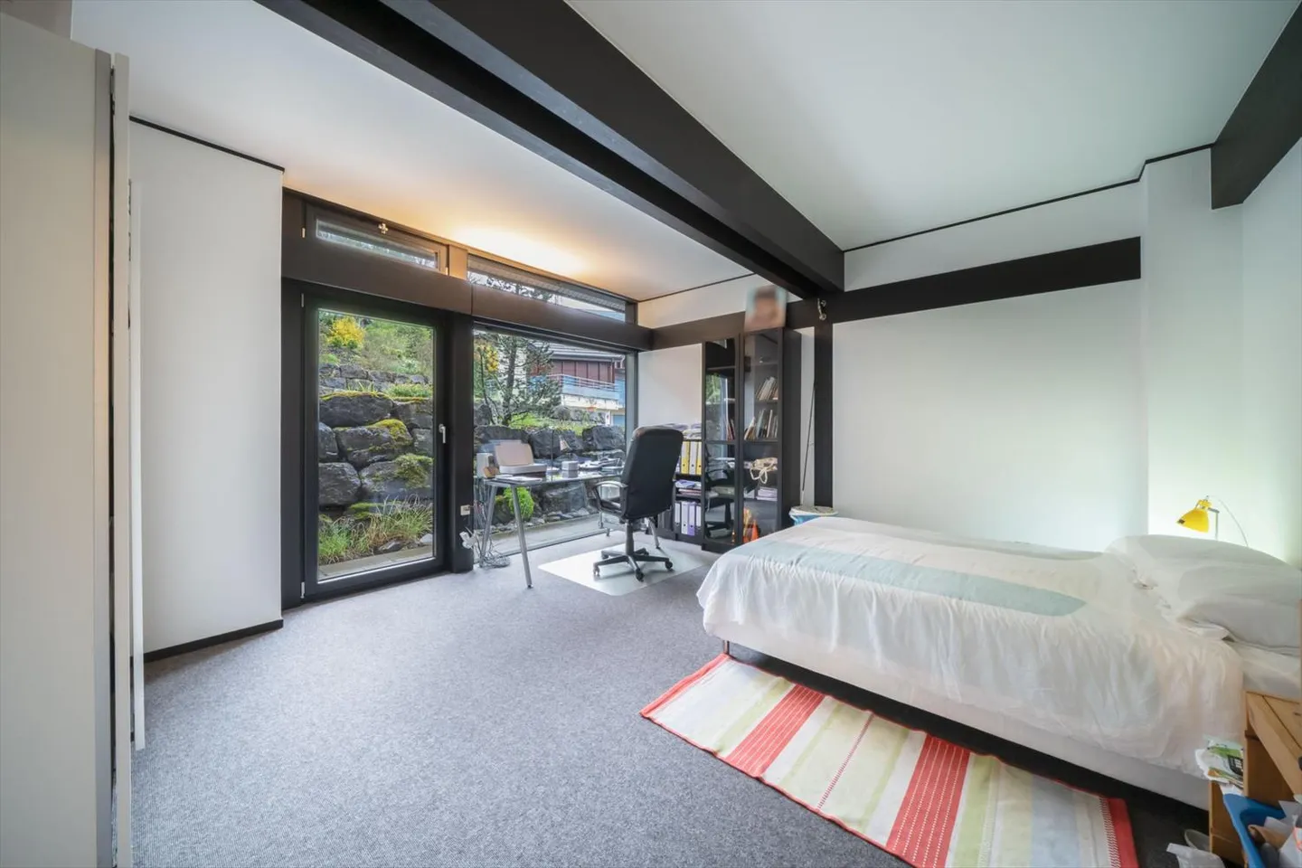 VIEW | QUIET | MODERN - Photo 7 of 11