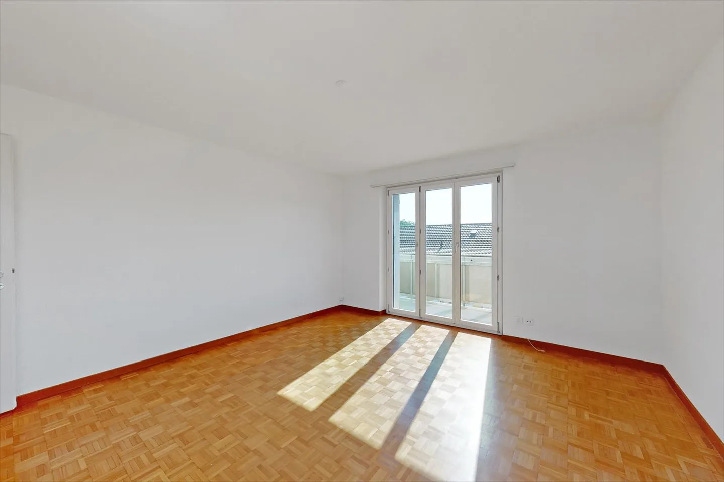 Apartment for rent - Photo 5 of 11