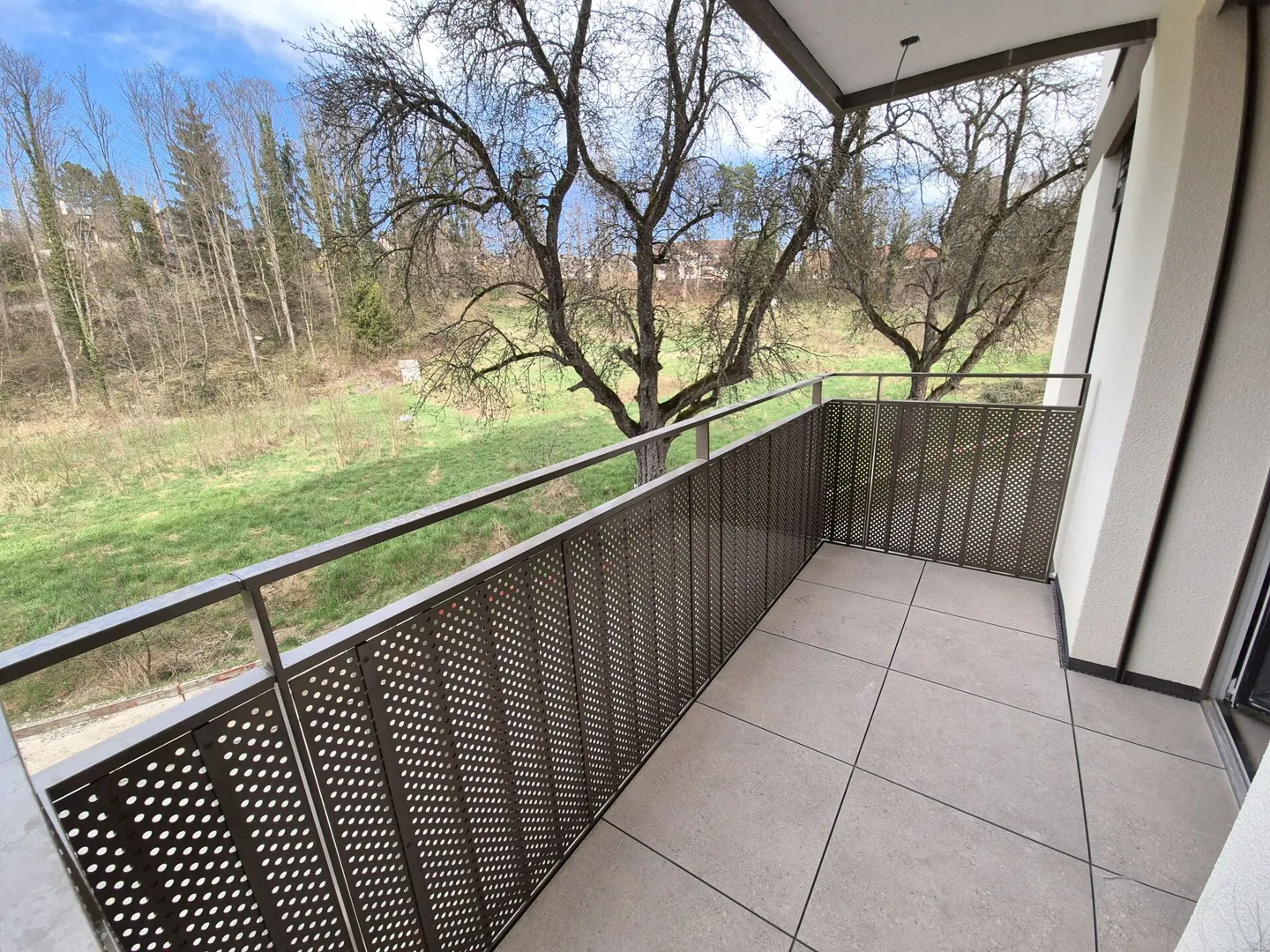 Prairie 1 - 2.5 Room Apartment on the 3rd Floor - Photo 3 of 11