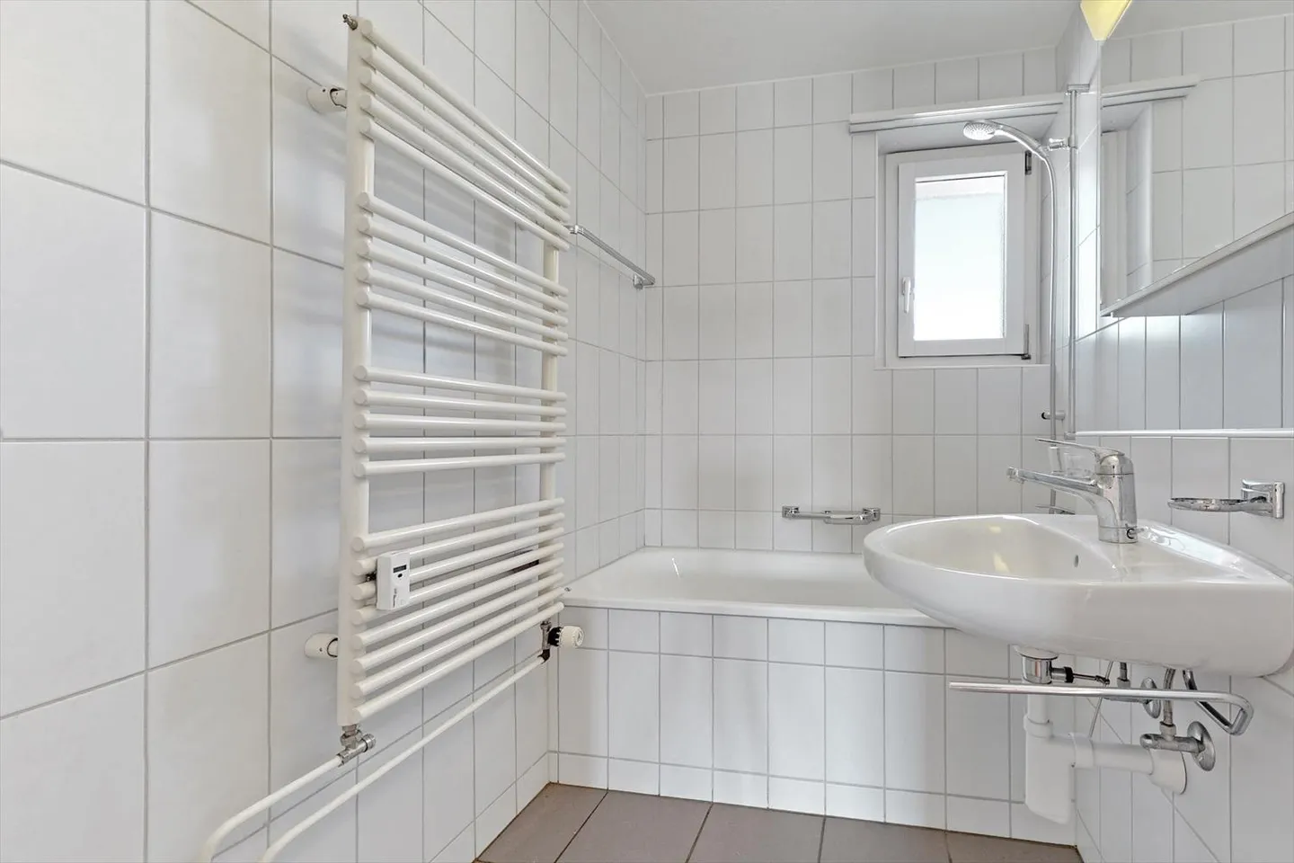 Apartment for rent - Photo 10 of 11