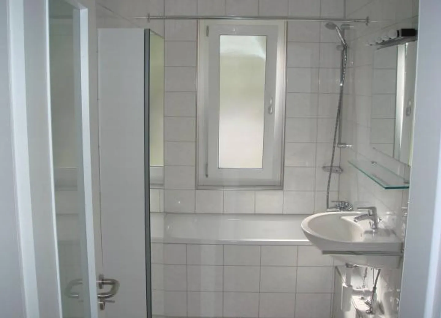 Modernes Apartment in grüner Lage - Foto 4 von 7