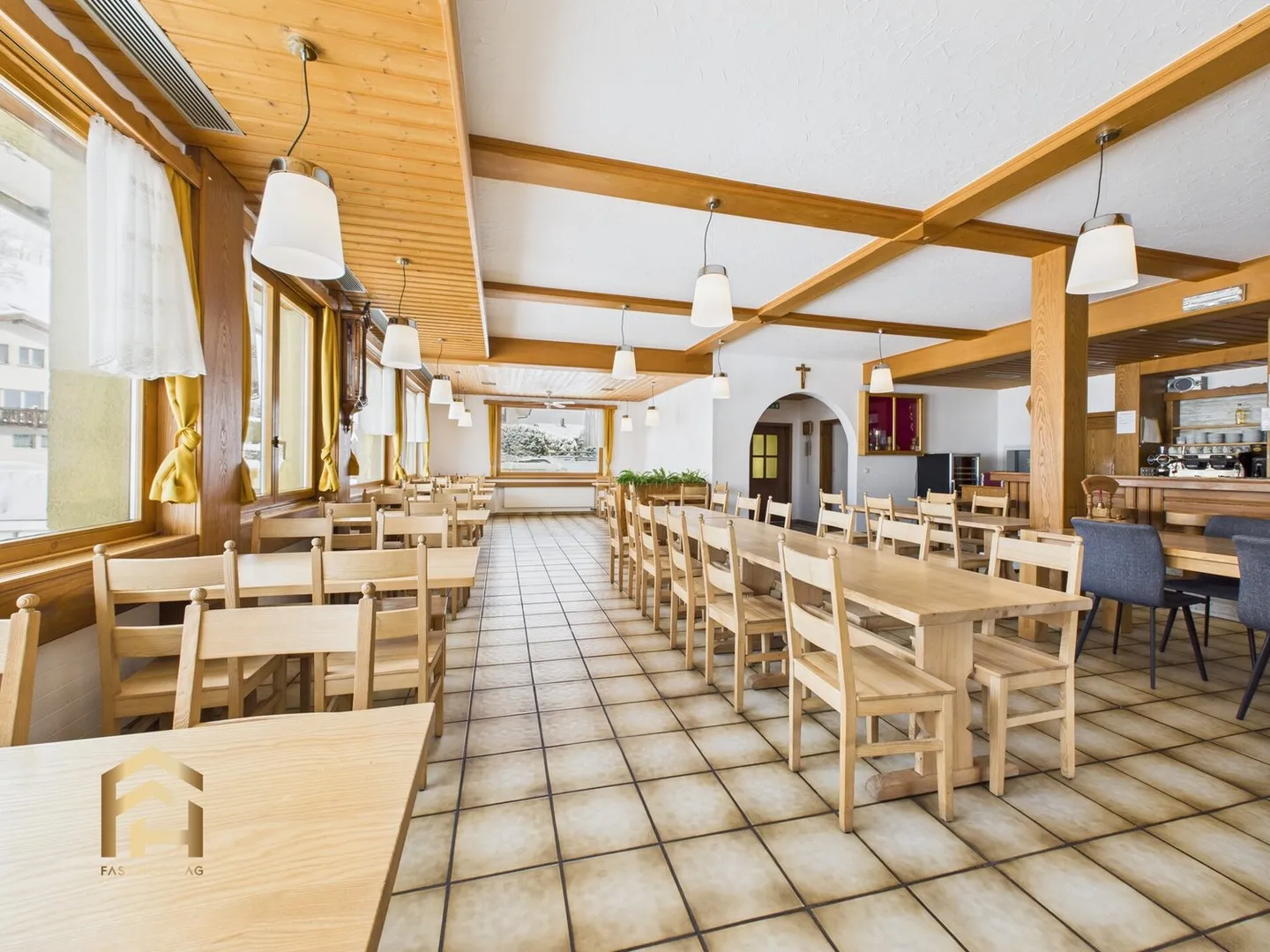 Über den Dächern von Leuk  Ihre Chance auf einen neuen Lebensabschnit - Foto 2 von 13