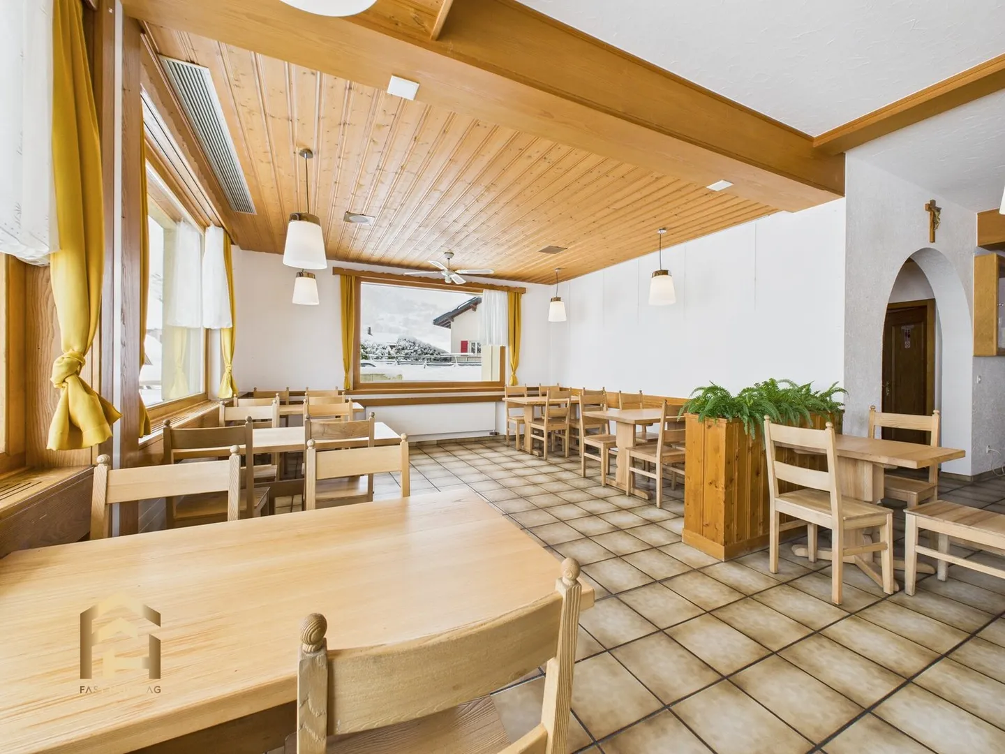 Über den Dächern von Leuk  Ihre Chance auf einen neuen Lebensabschnit - Foto 3 von 13