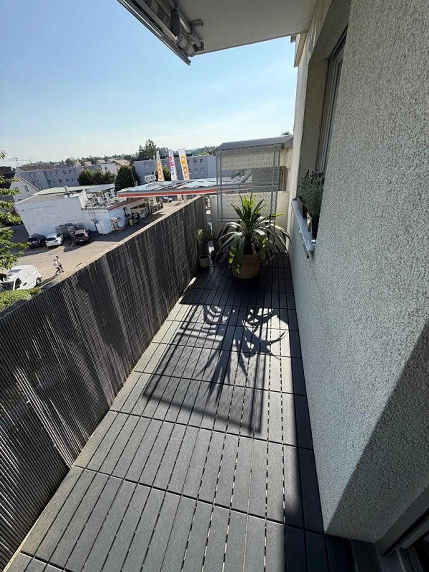 Bright and well-maintained 2.5-room apartment in a quiet and central location - Photo 6 of 8